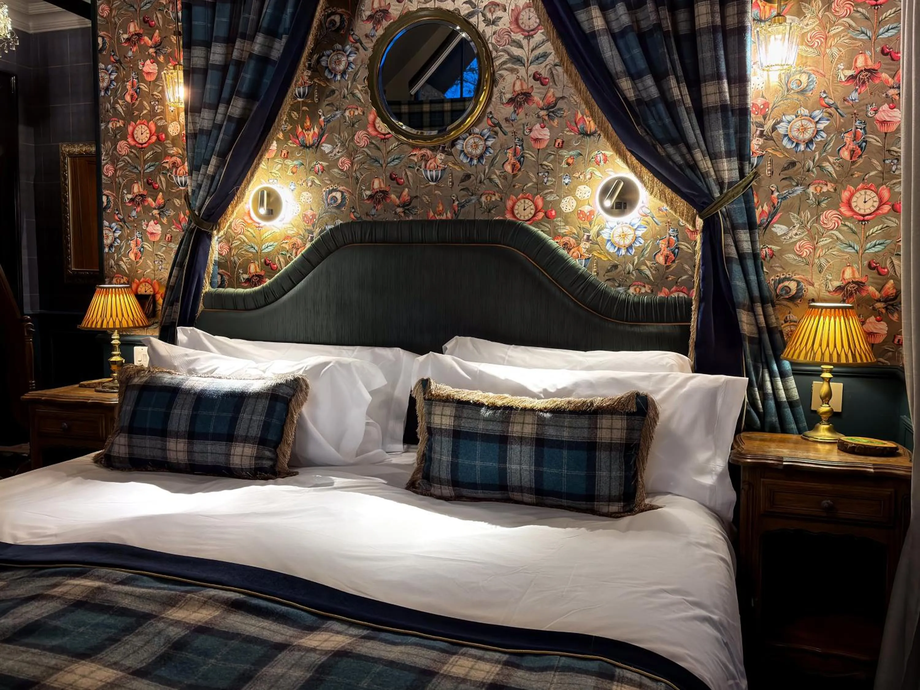 Bed in Glencruitten House