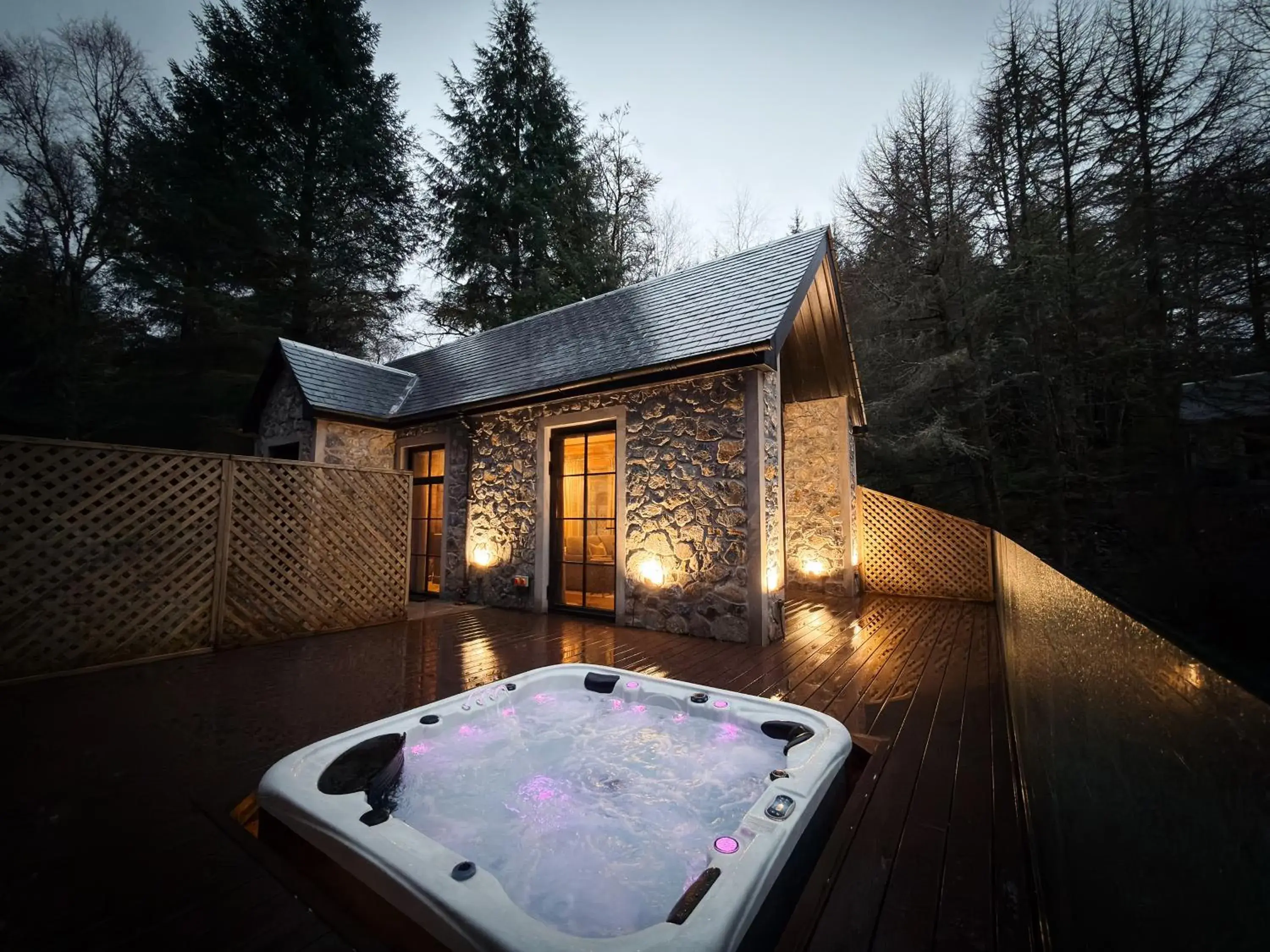 Superior Villa in Glencruitten House Superior Villa in Glencruitten House