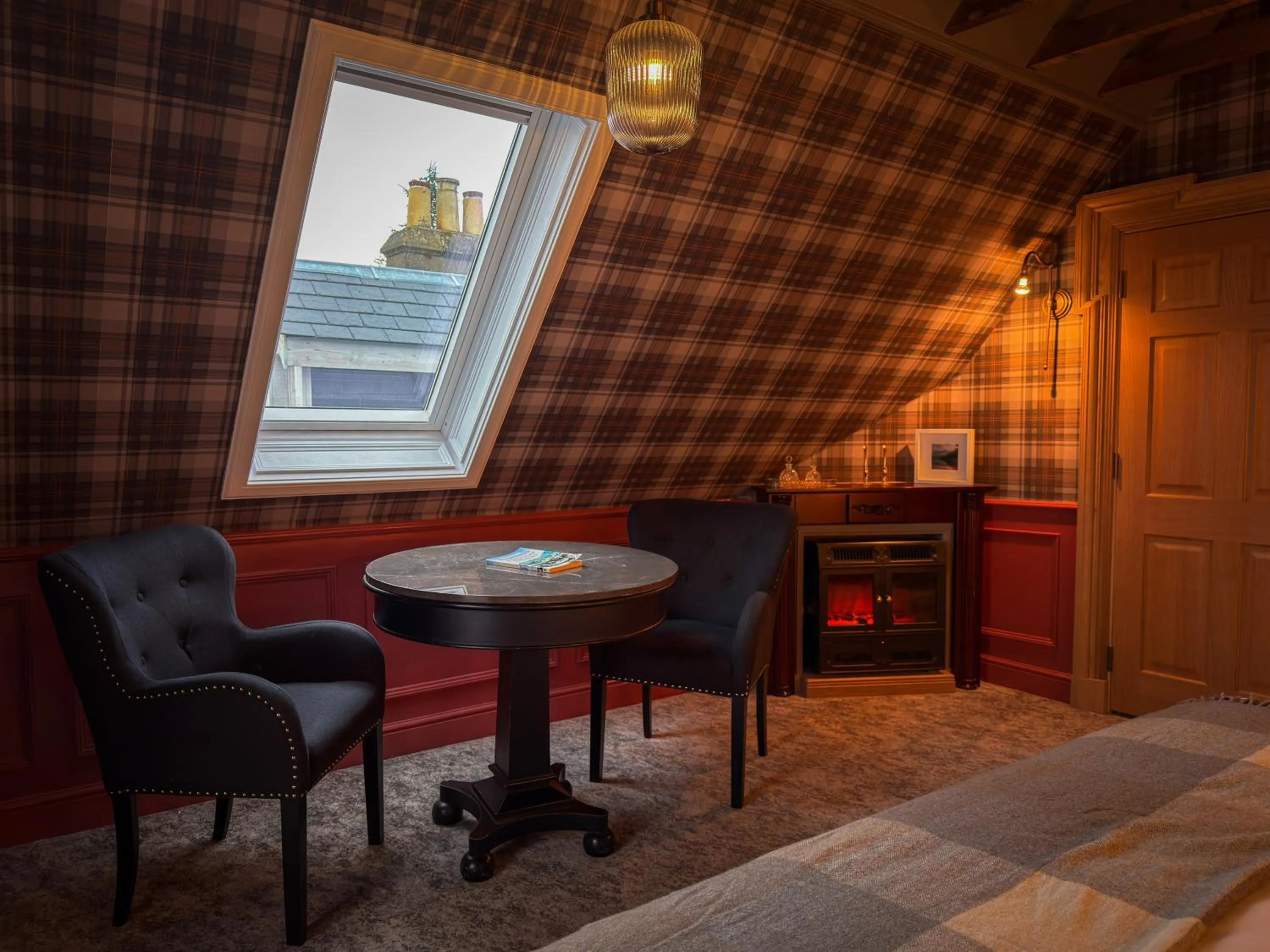 Bed in Glencruitten House