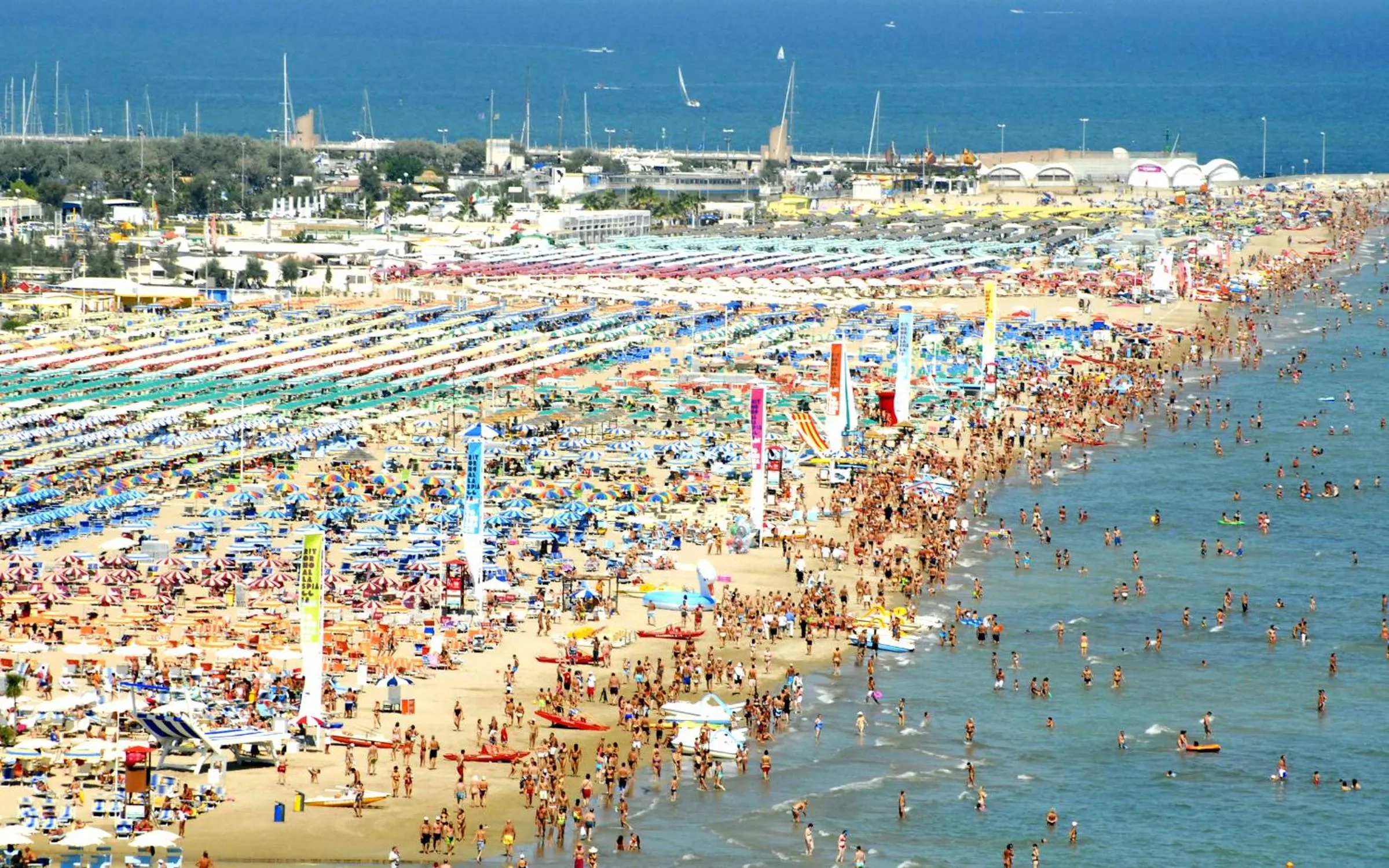 Beach in Hotel Manola