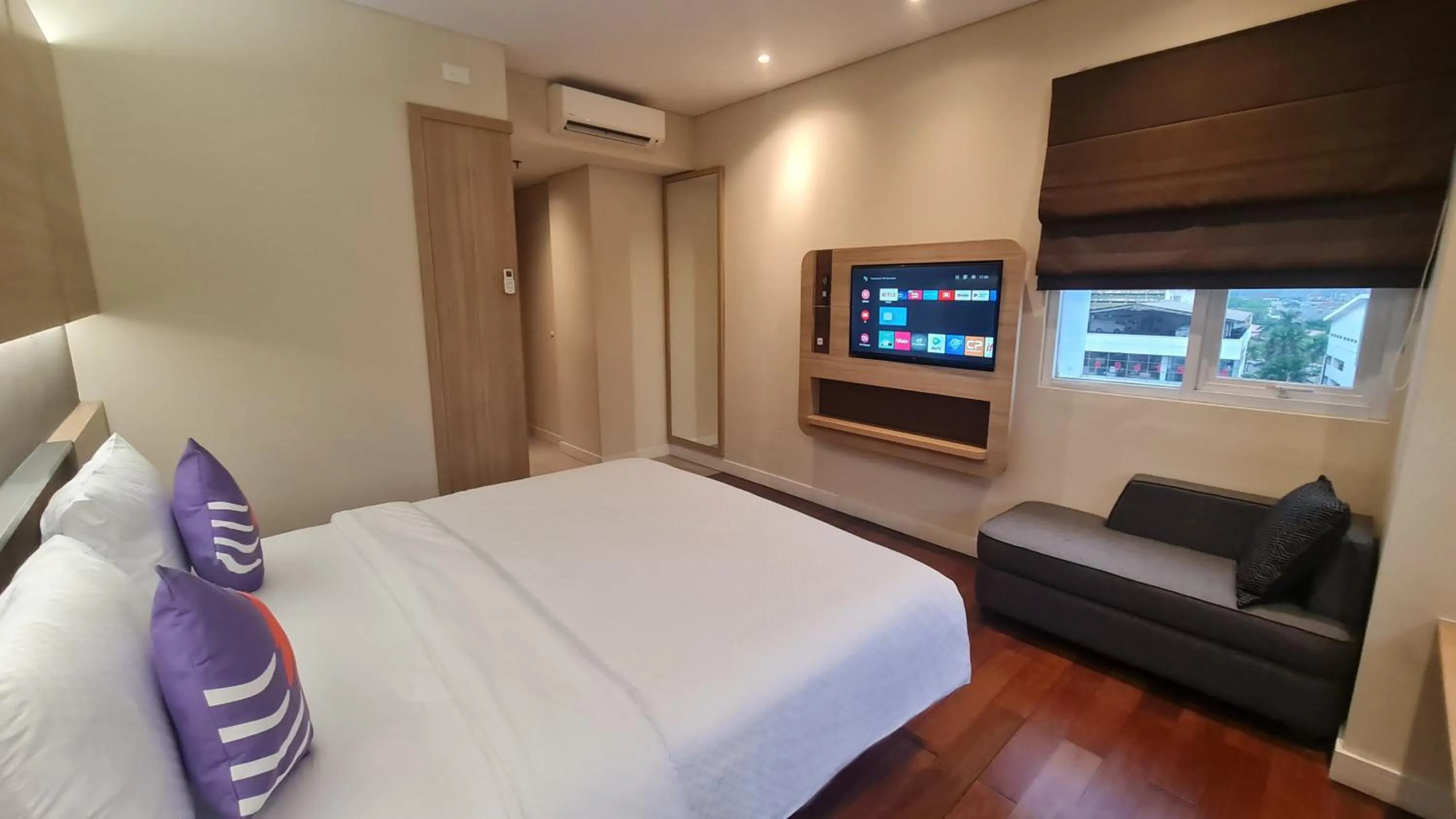 Bedroom, Bed in FOX Lite Grogol Jakarta