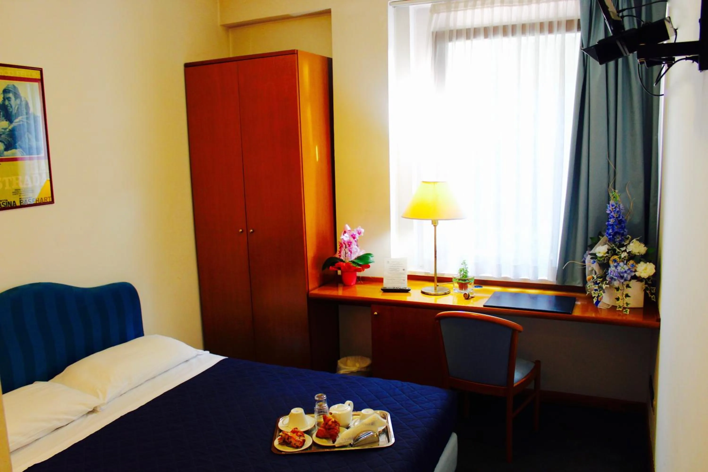 Bed in Arcangelo Roof Hotel