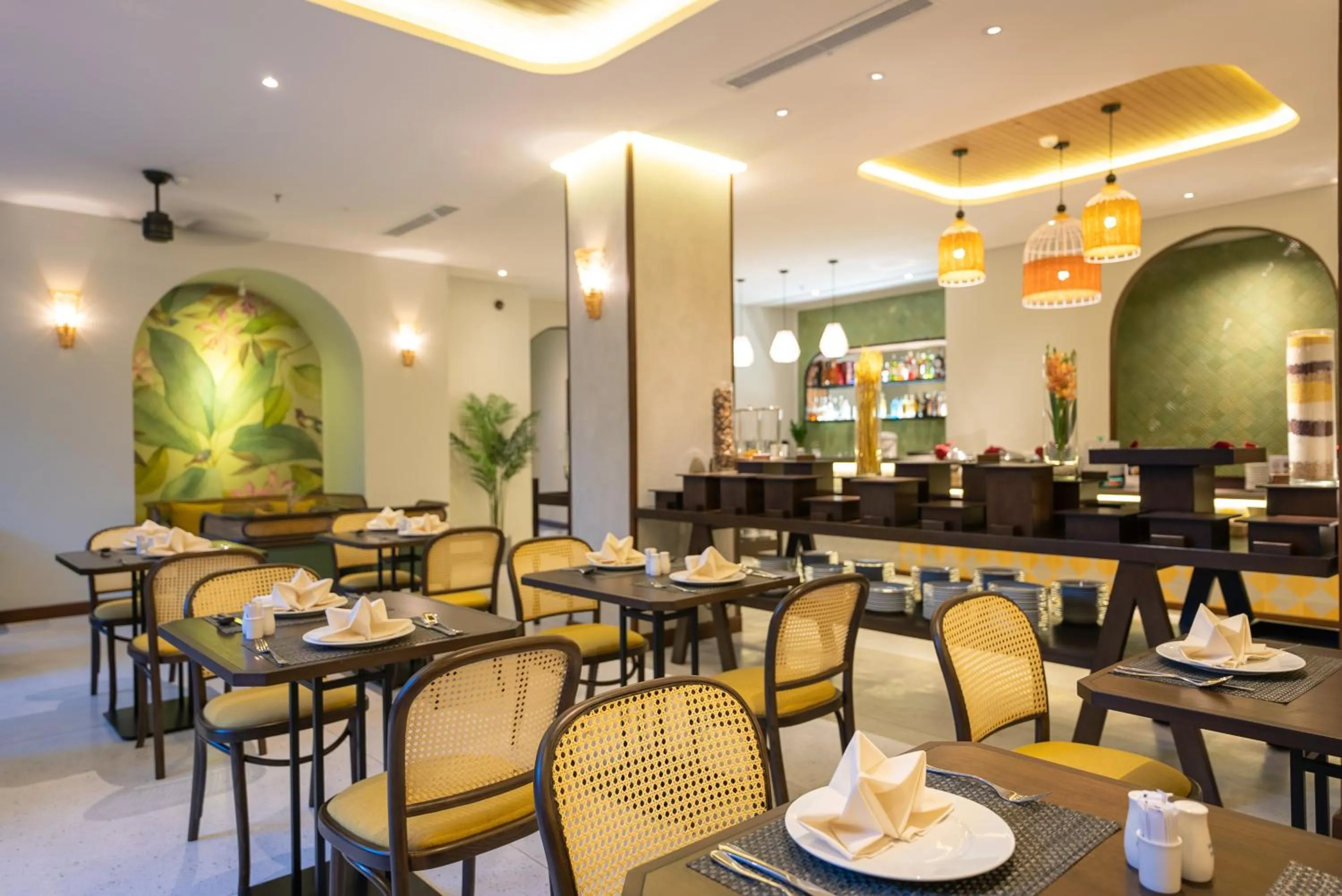 Restaurant/places to eat in Cozy Danang Boutique Hotel