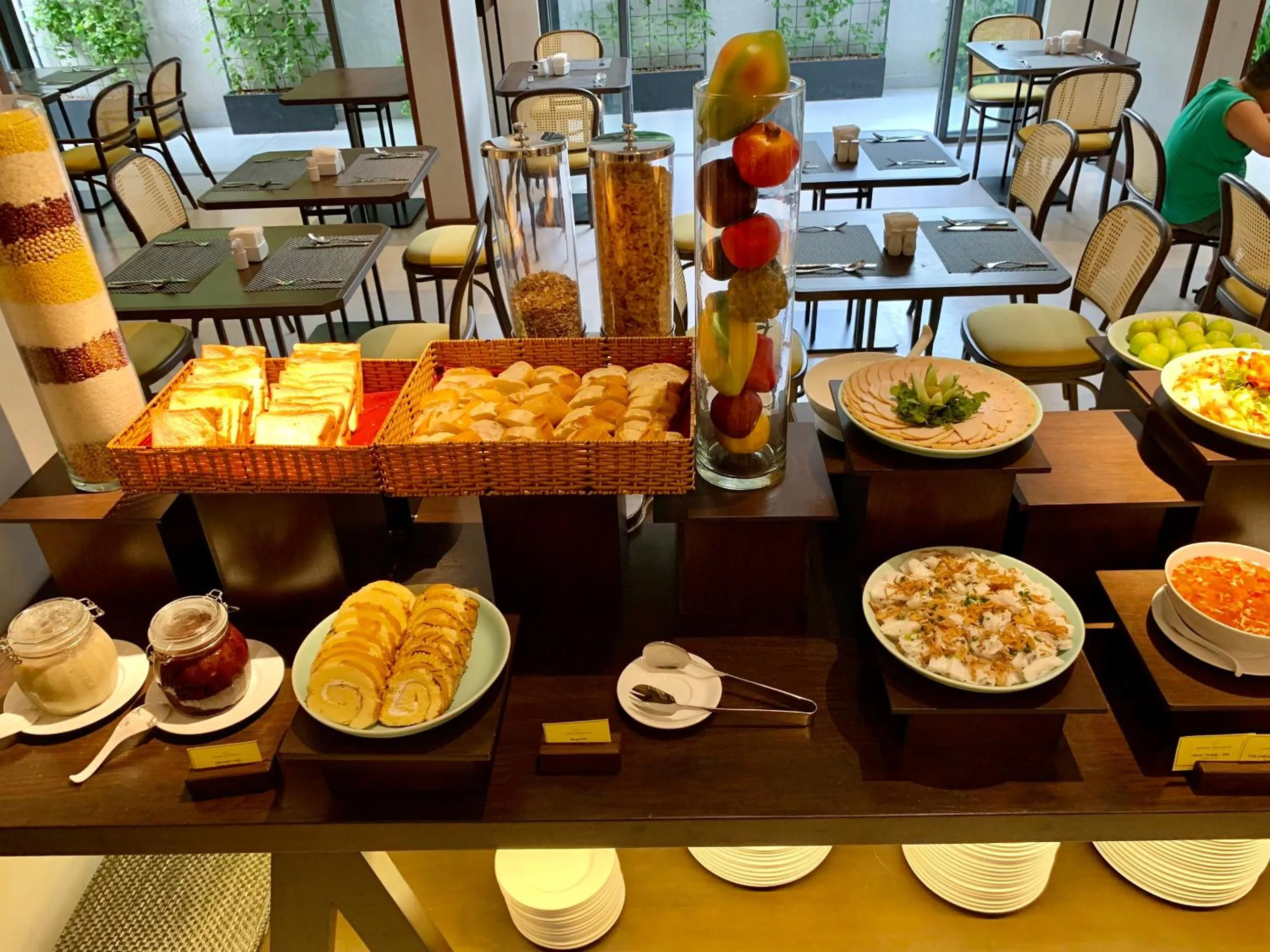 Buffet breakfast in Cozy Danang Boutique Hotel