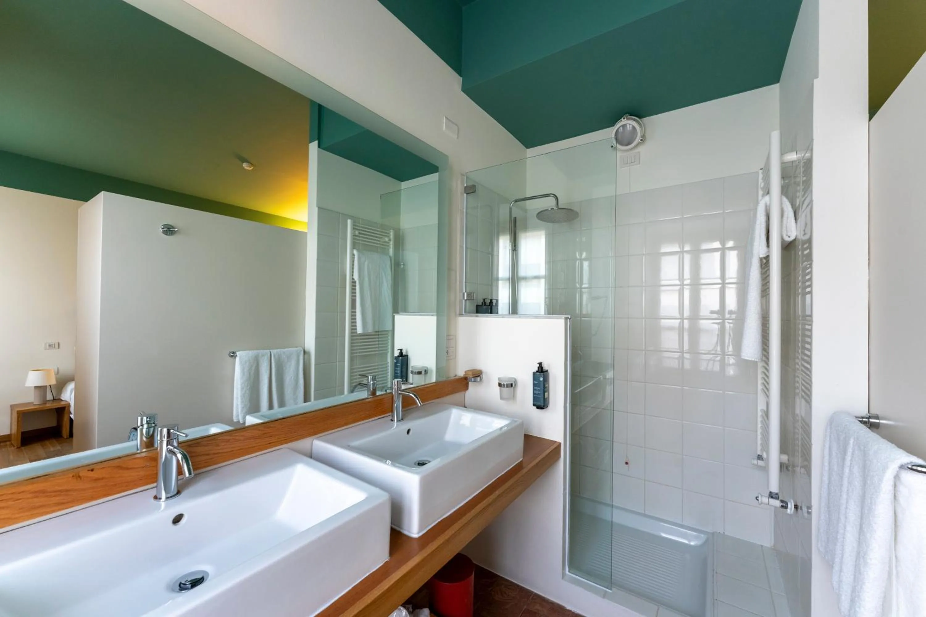 Shower in Art Hotel Varese