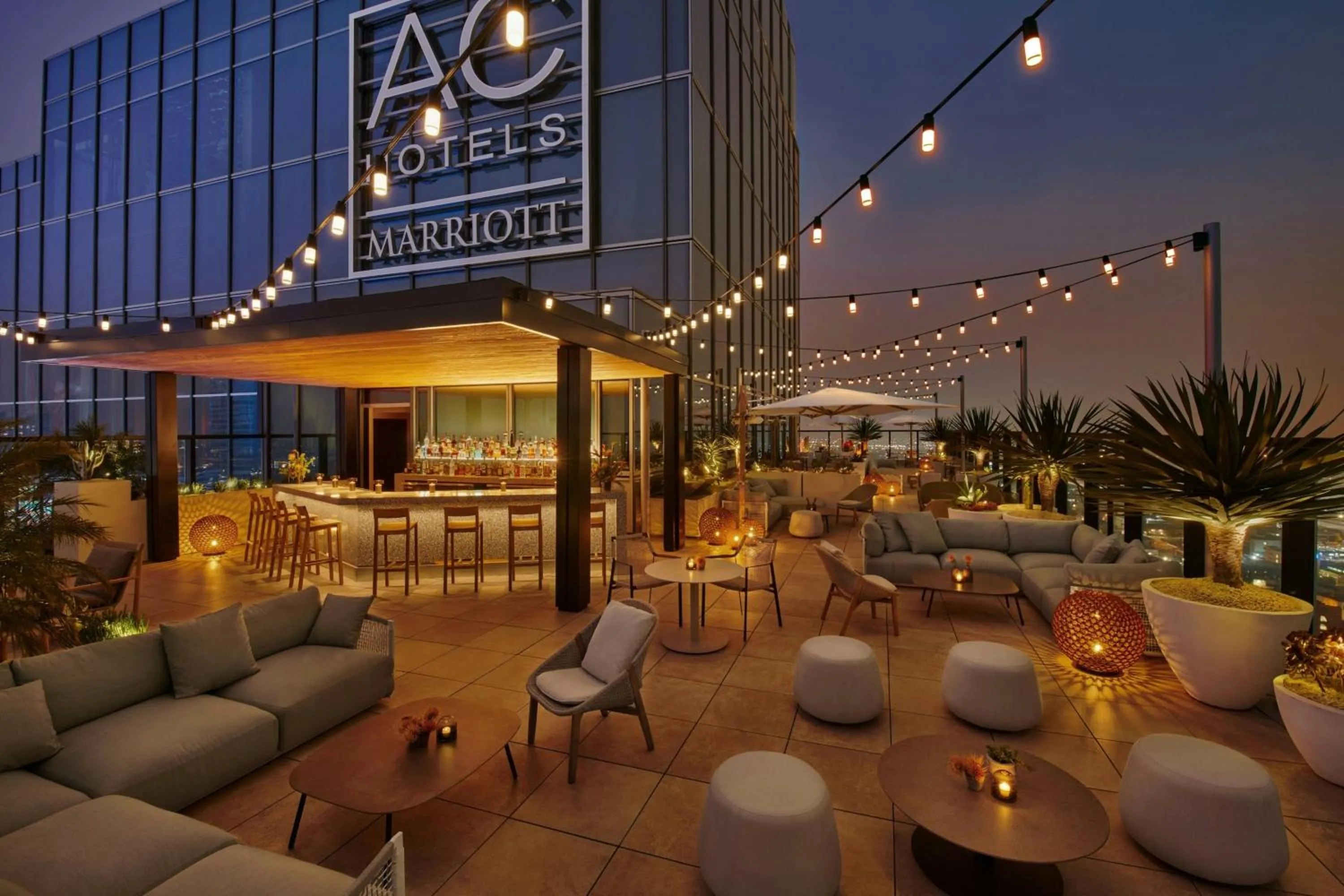 Restaurant/places to eat in AC Hotel by Marriott Downtown Los Angeles