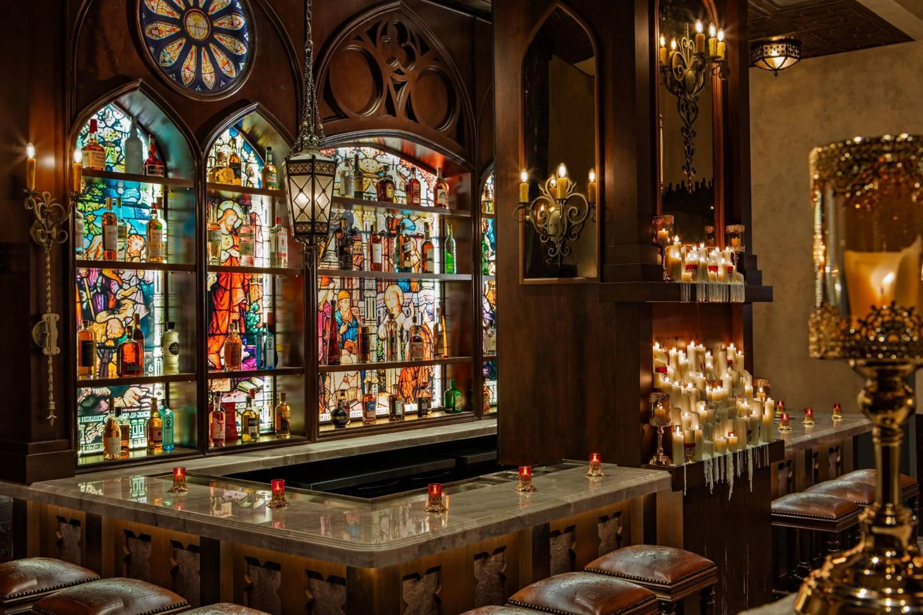 Restaurant/places to eat in Moxy Downtown Los Angeles