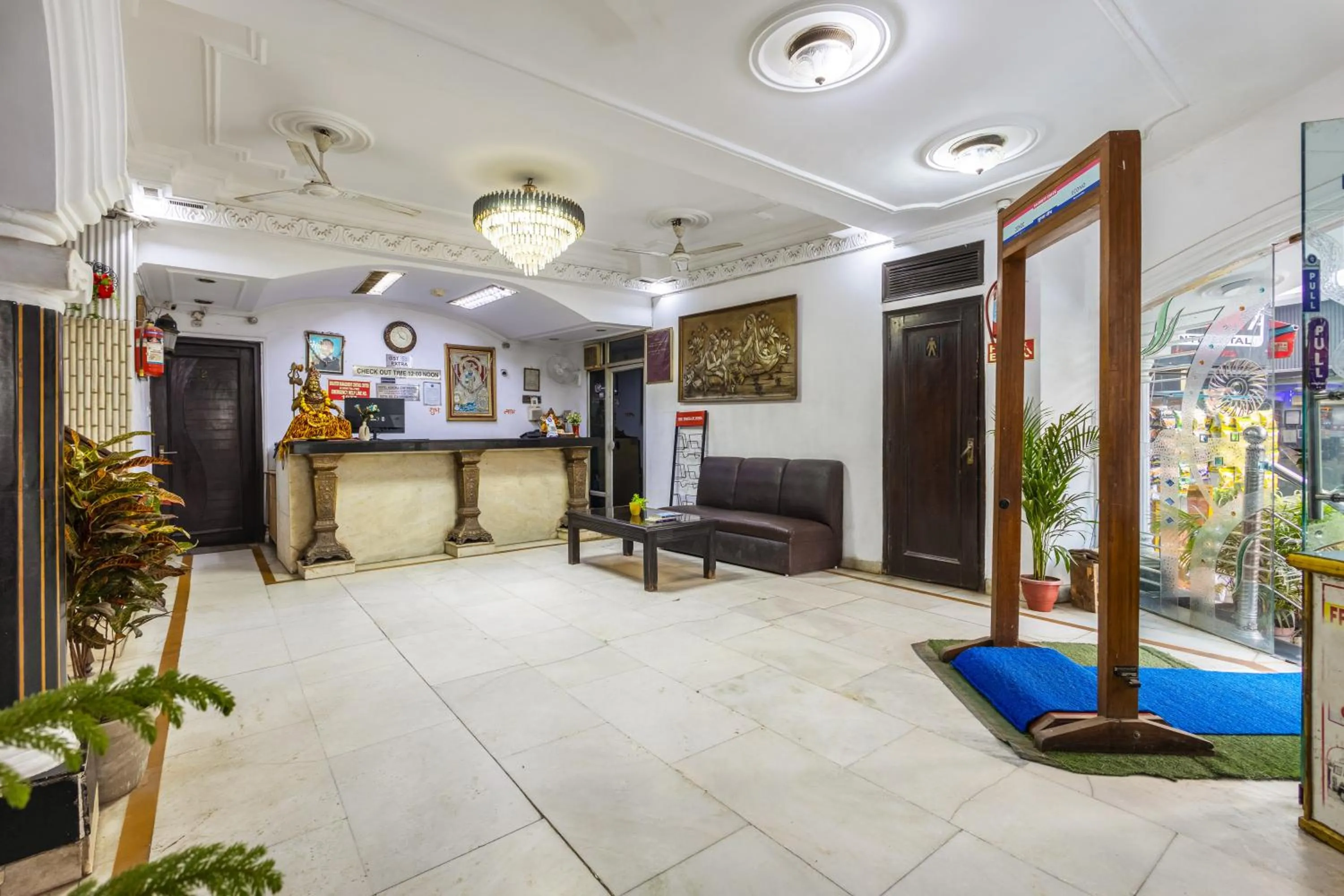 Lobby or reception in Hotel Ashoka Continental Near New Delhi Railway station
