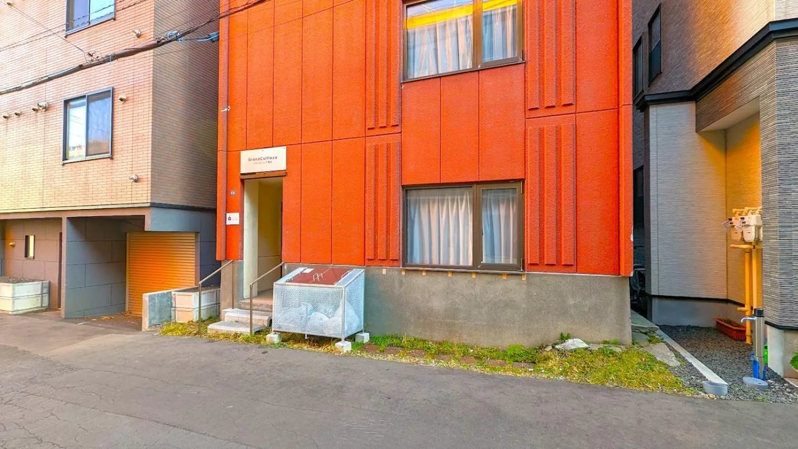 Property building in KIYAZA River Sapporo