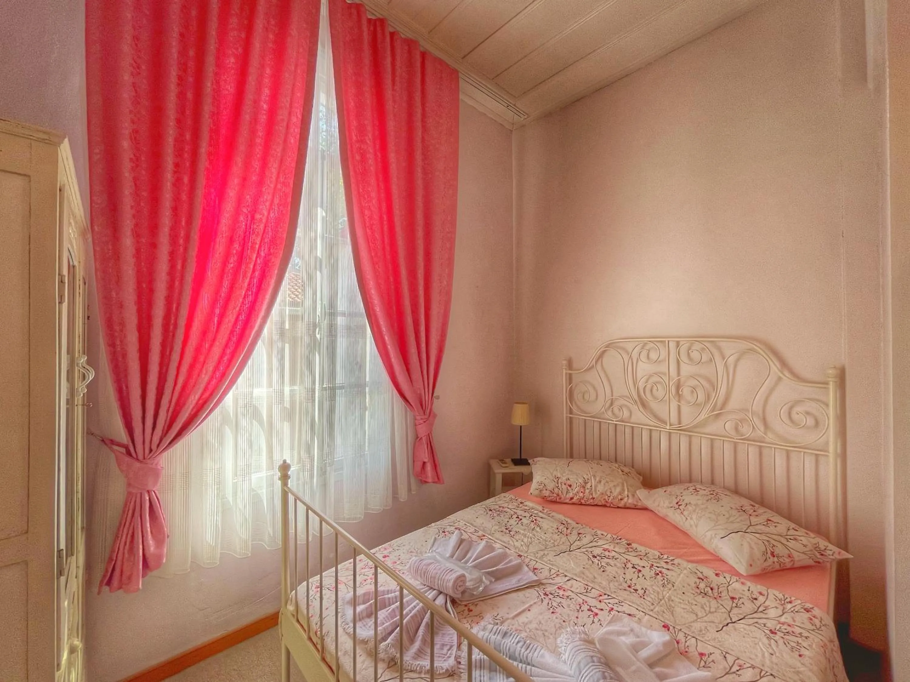 Photo of the whole room in Eolya Konuk Evi