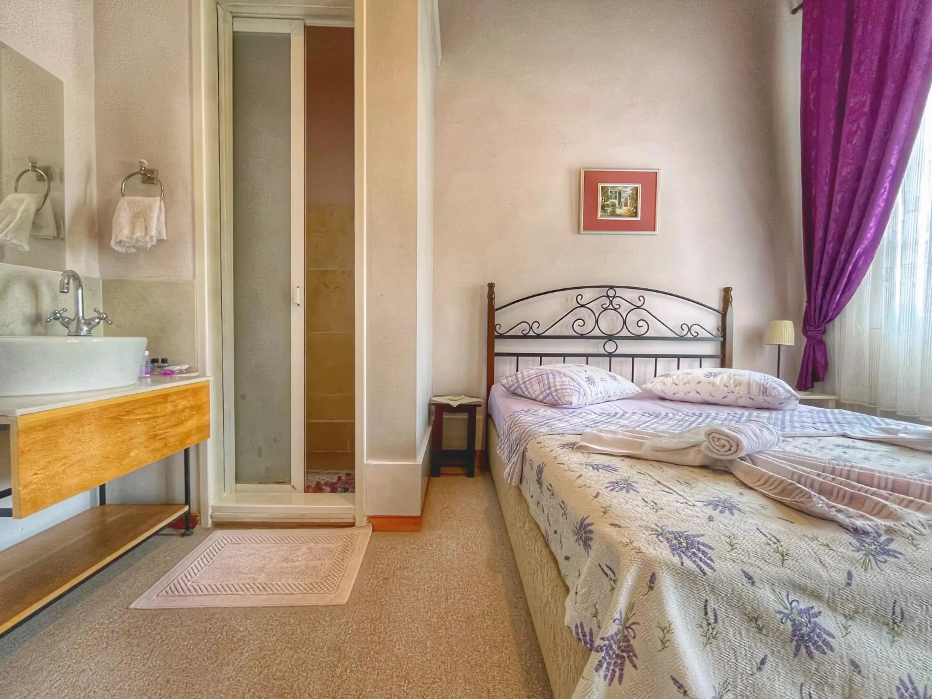 Eolya Konuk Evi Eolya Konuk Evi