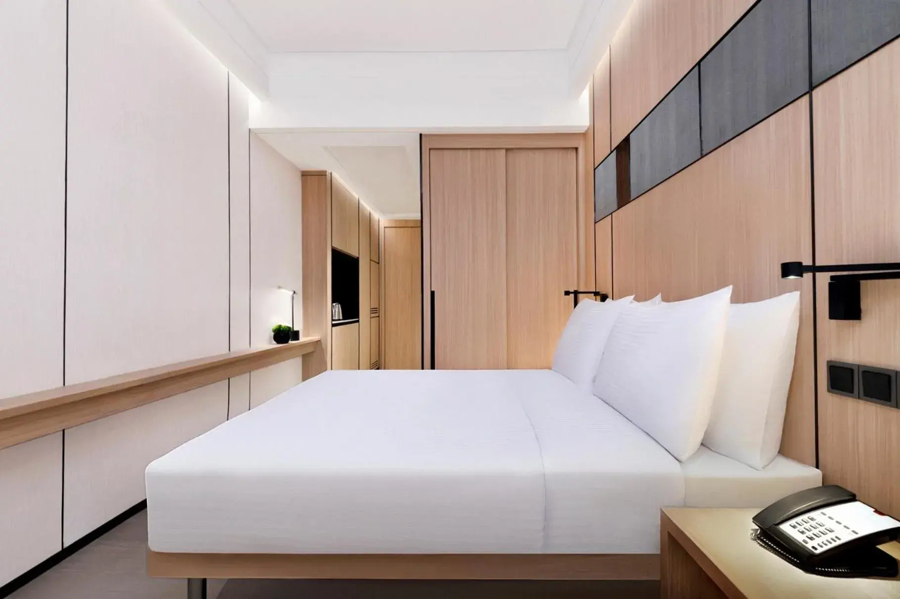 Superior Queen Room in Harbour Plaza Metropolitan Shanghai Superior Queen Room in Harbour Plaza Metropolitan Shanghai