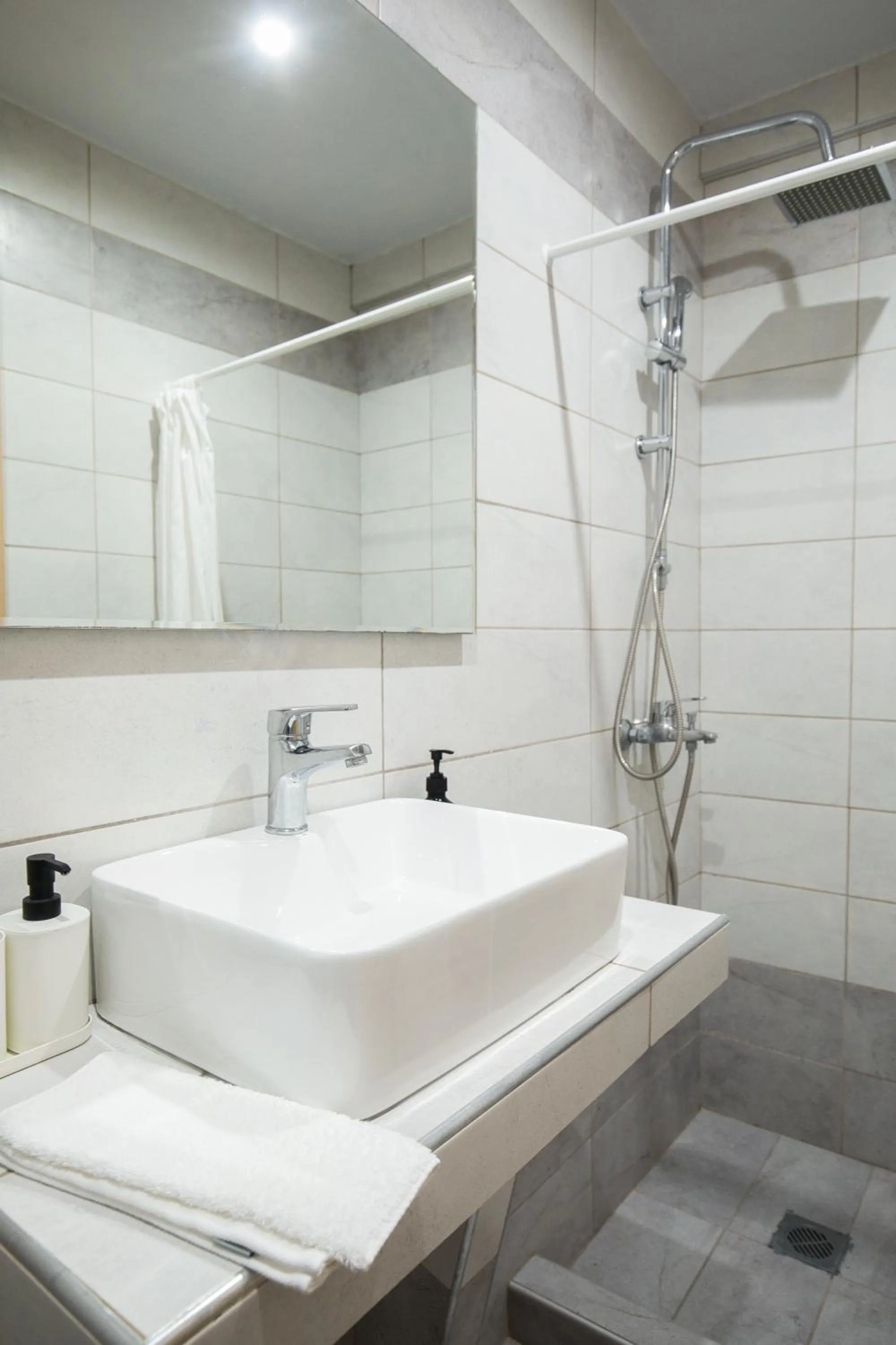 Shower in Navitas House