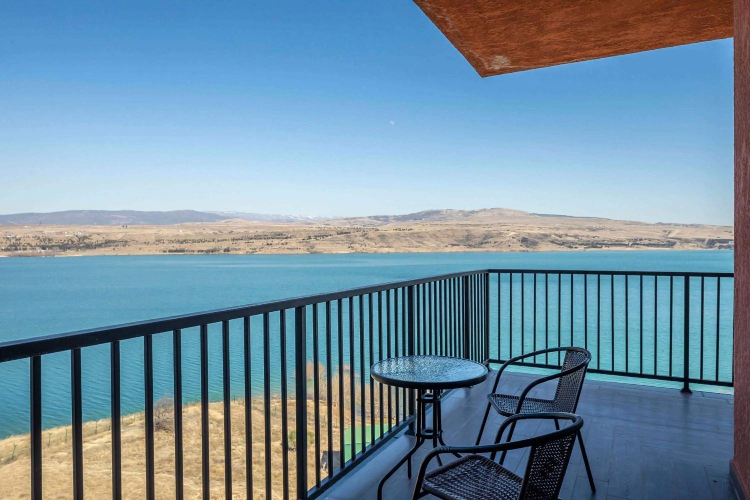 Photo of the whole room in GINO Seaside Tbilisi, Trademark Collection by Wyndham