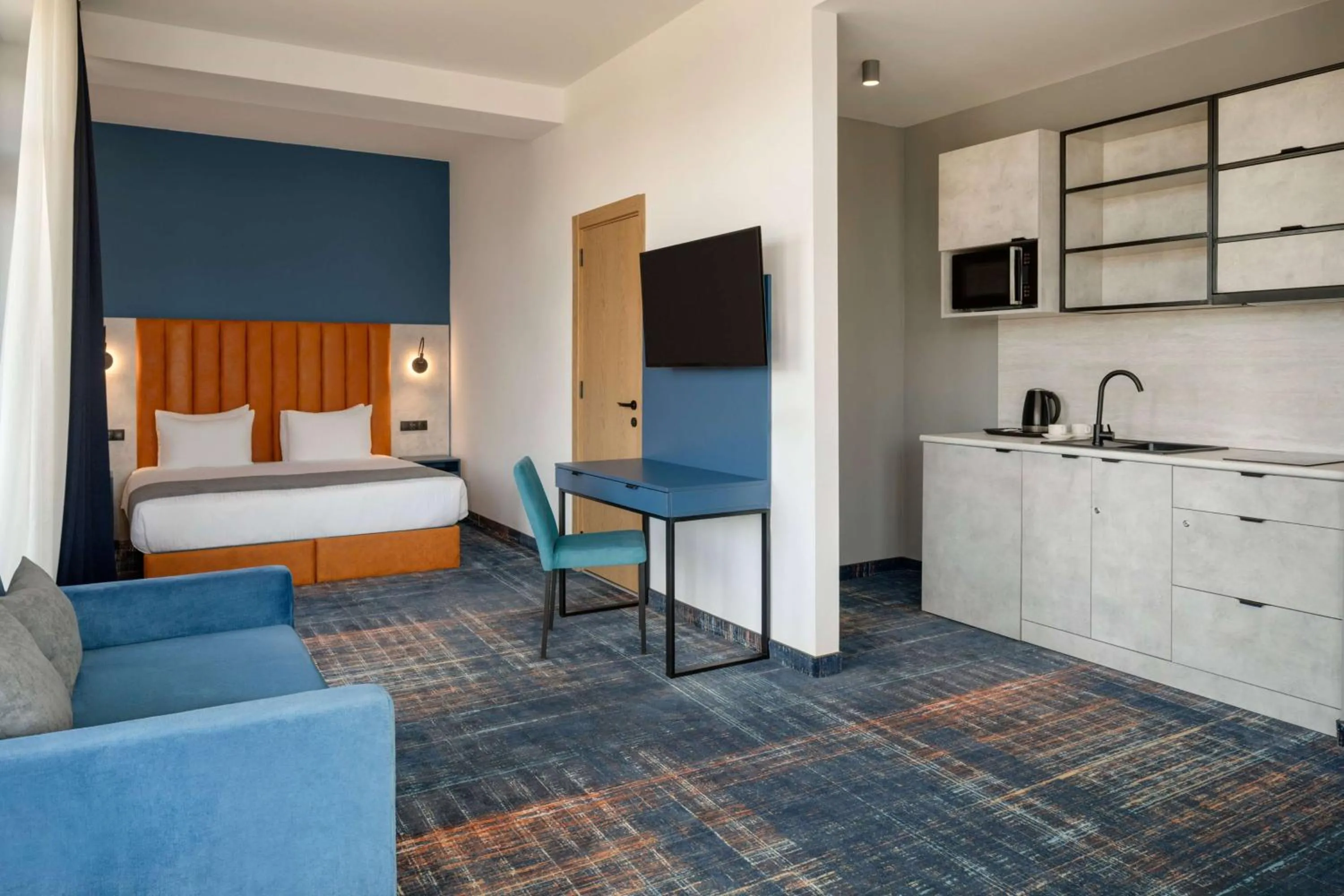 Photo of the whole room, Bed in GINO Seaside Tbilisi, Trademark Collection by Wyndham