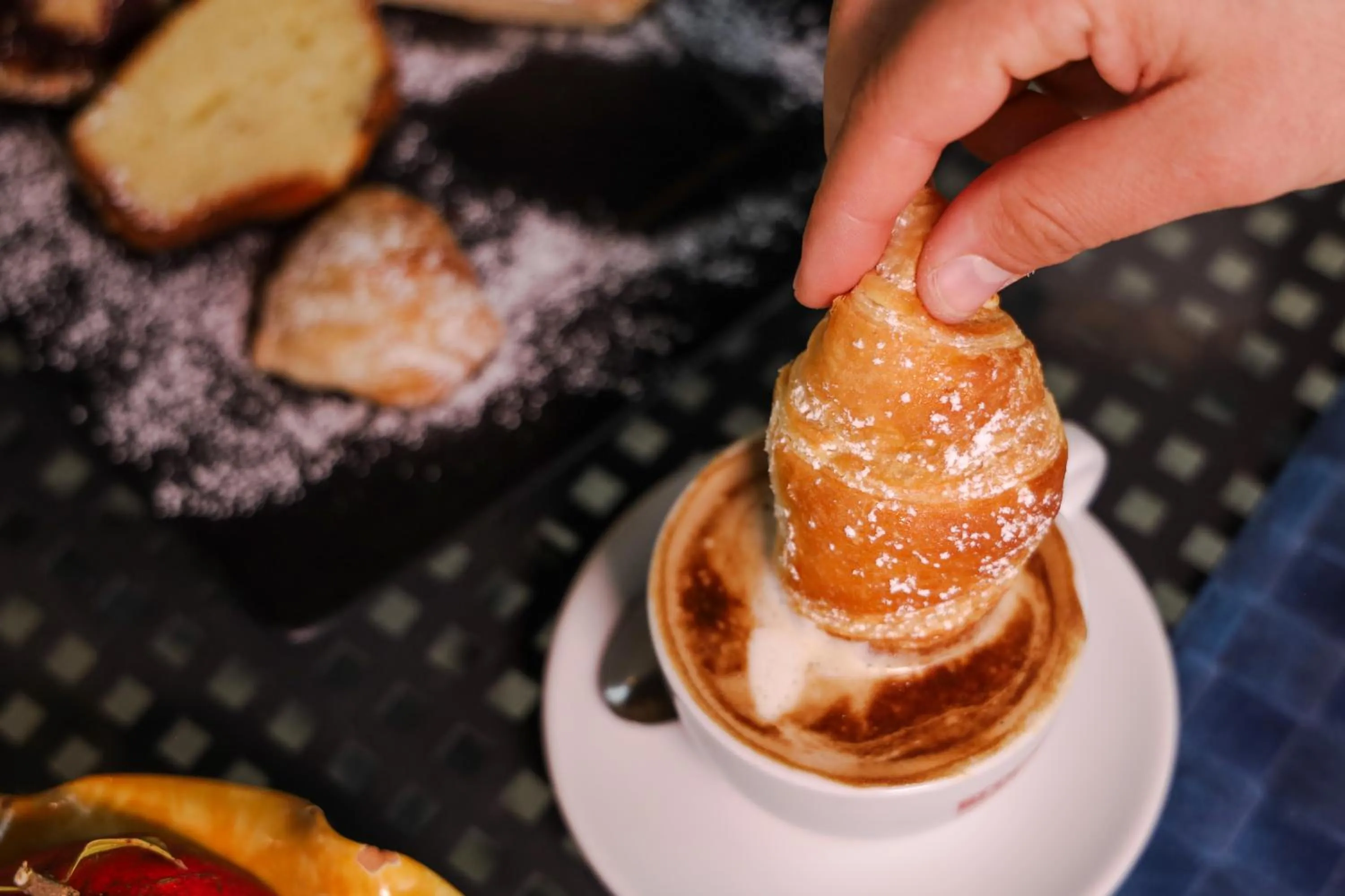 Food and drinks in Hotel Villa Rizzo Resort and Spa