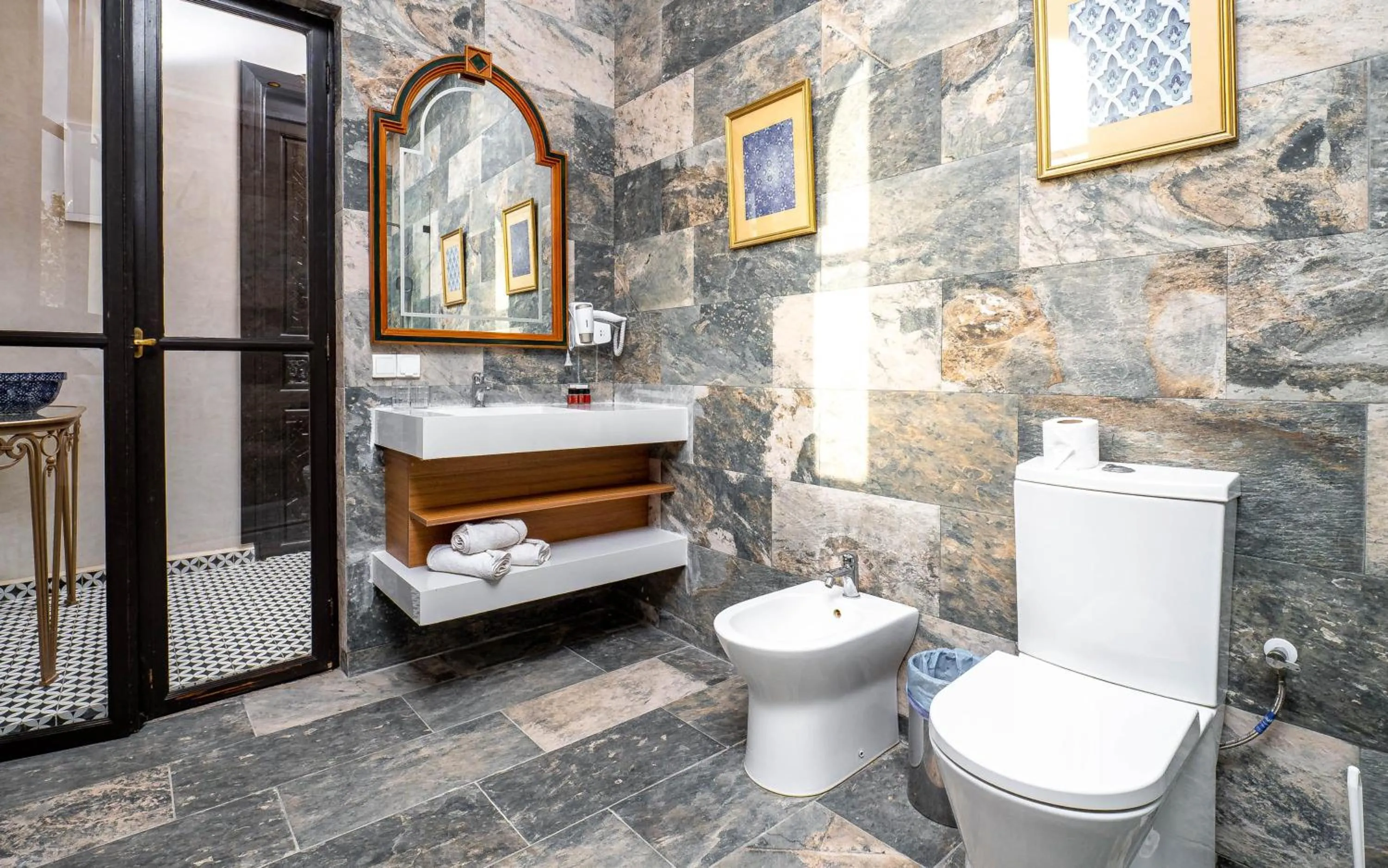 Shower in The Lemonary Marrakech