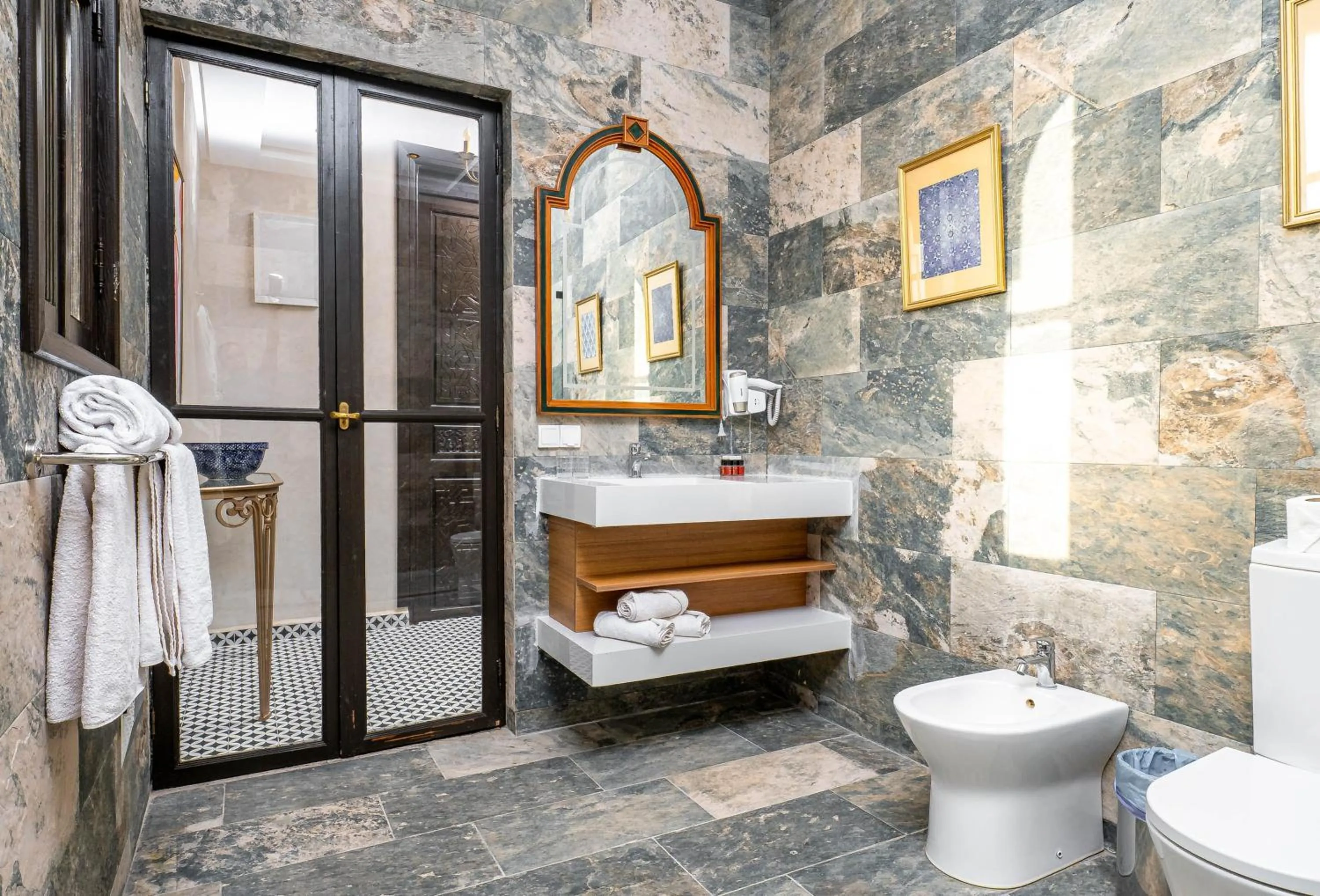 Shower in The Lemonary Marrakech