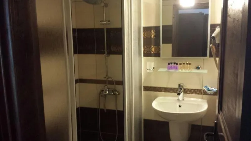 Bathroom in Kaleiçi Ozkavak Hotel