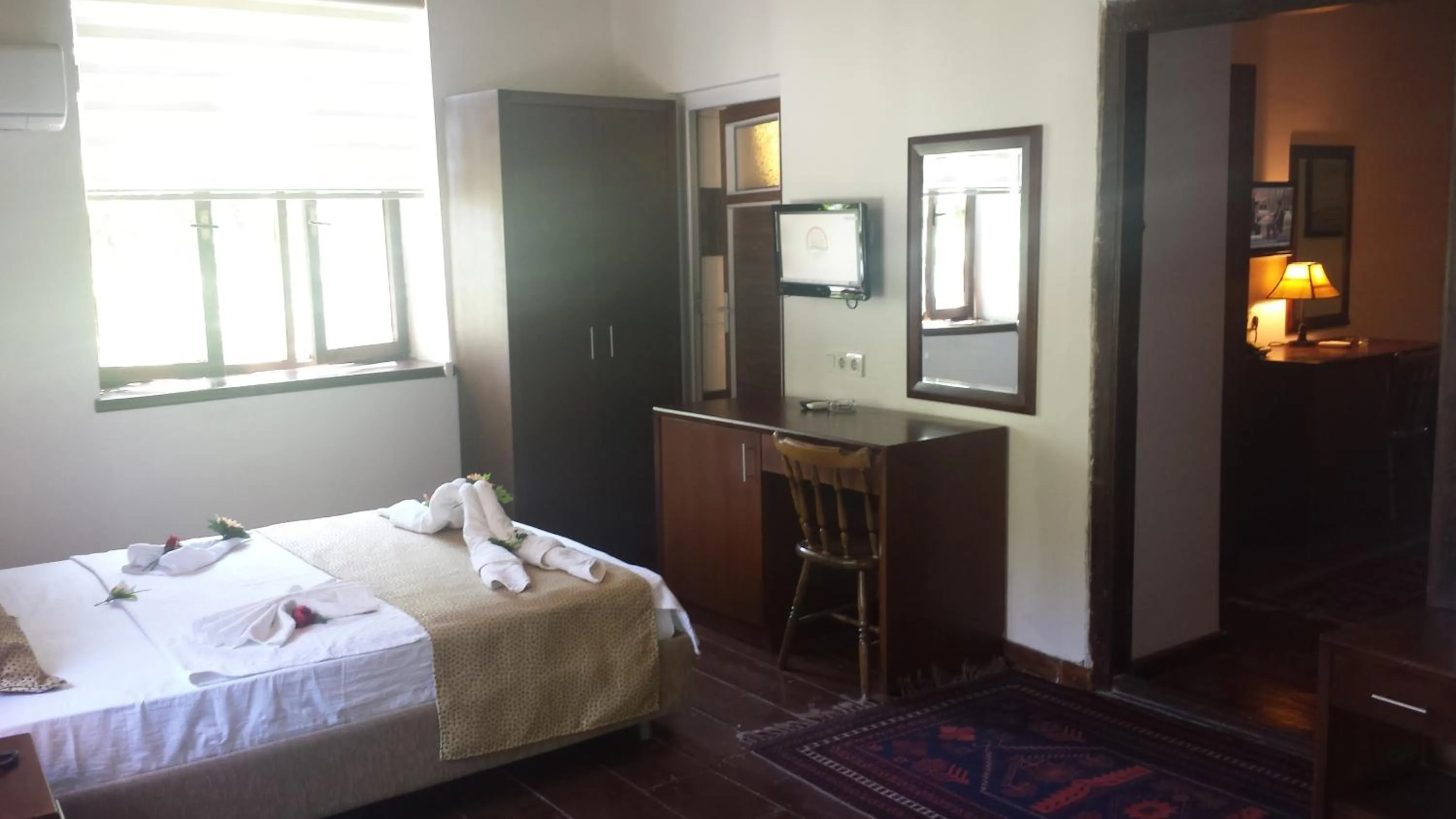 Bedroom, Bed in Kaleiçi Ozkavak Hotel