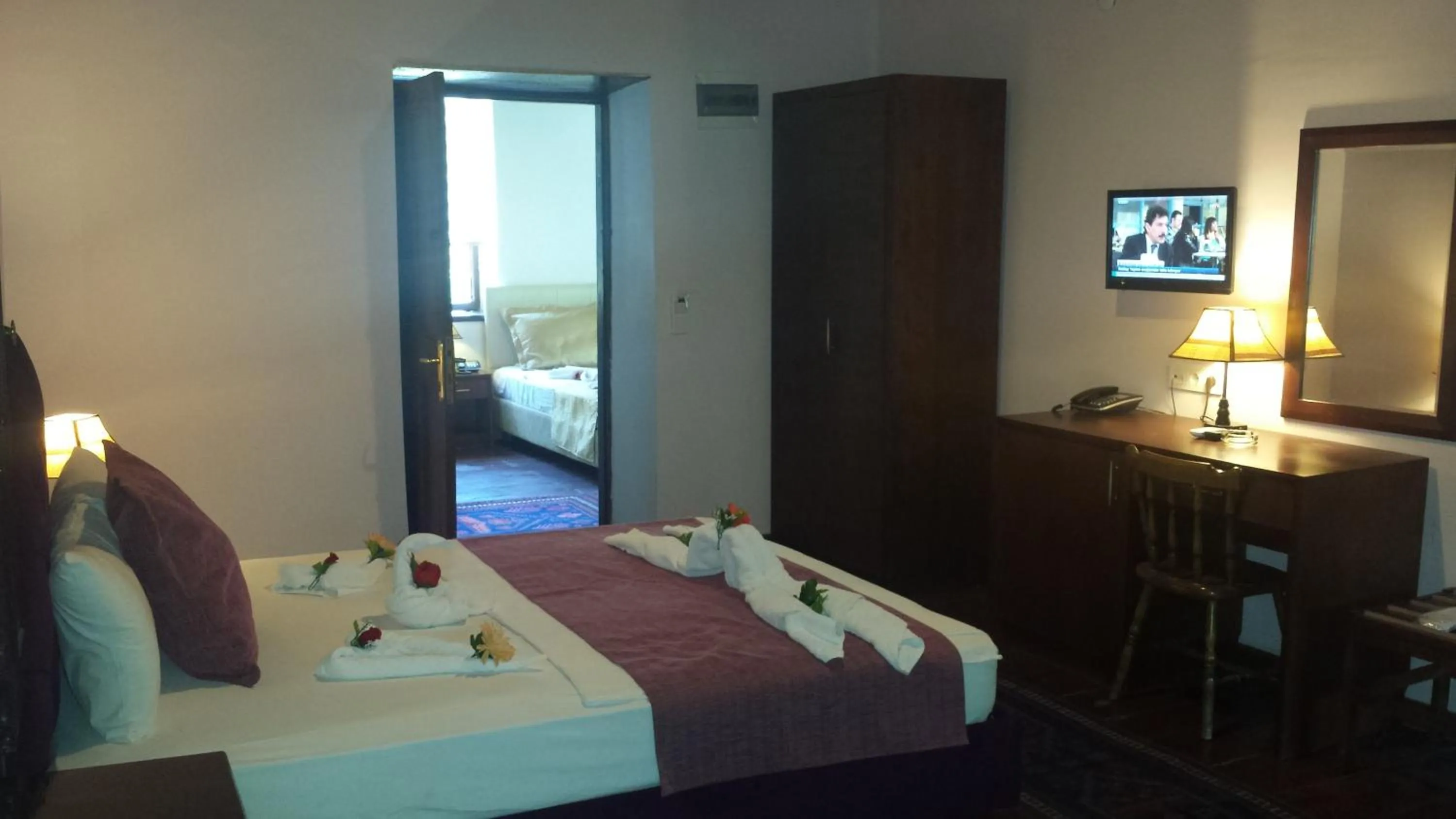 Bedroom, Bed in Kaleiçi Ozkavak Hotel