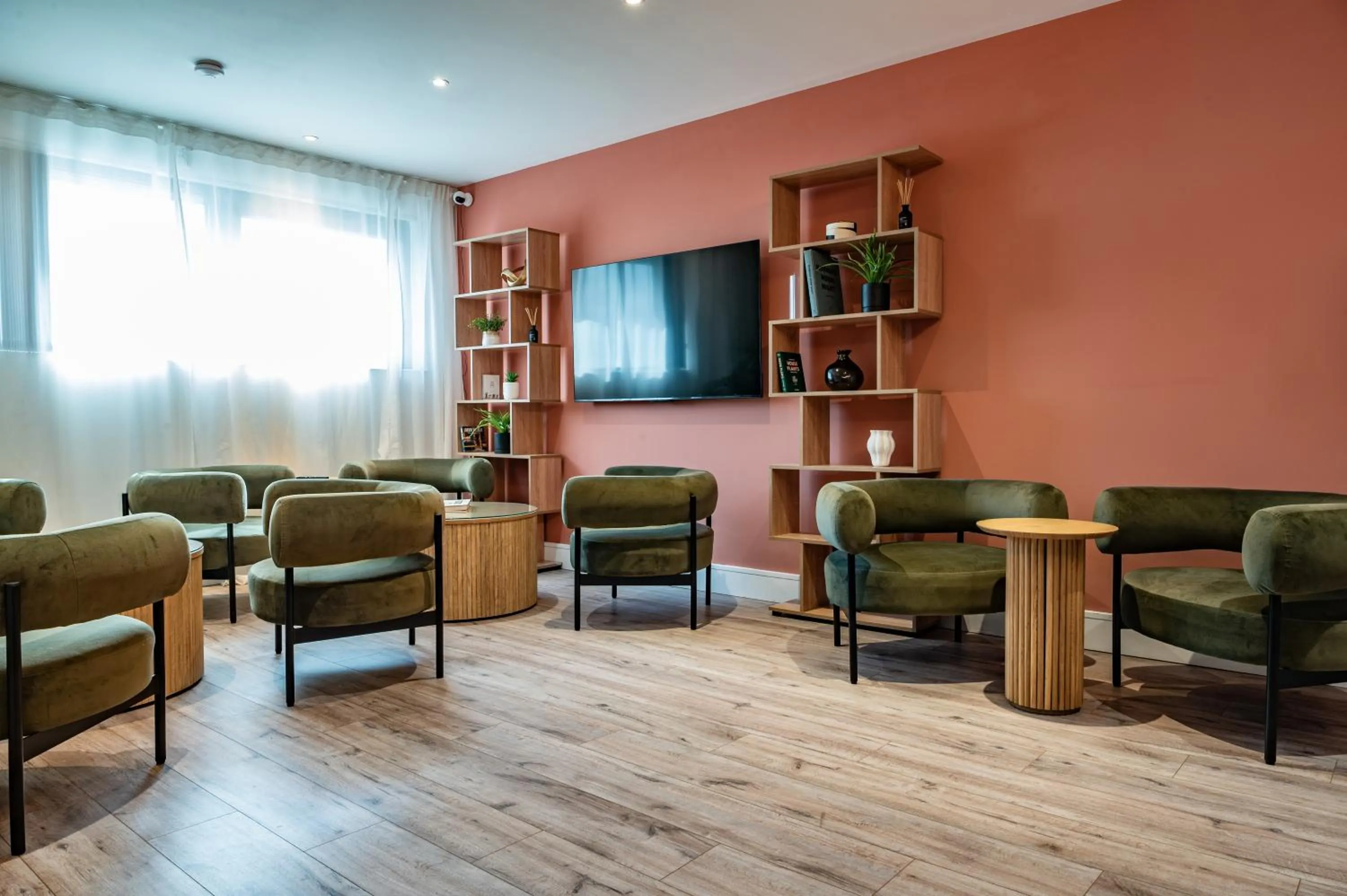 Communal lounge/ TV room in Charles Hope London Brentford