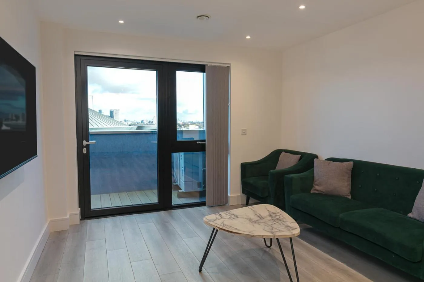 TV and multimedia in Charles Hope London Brentford