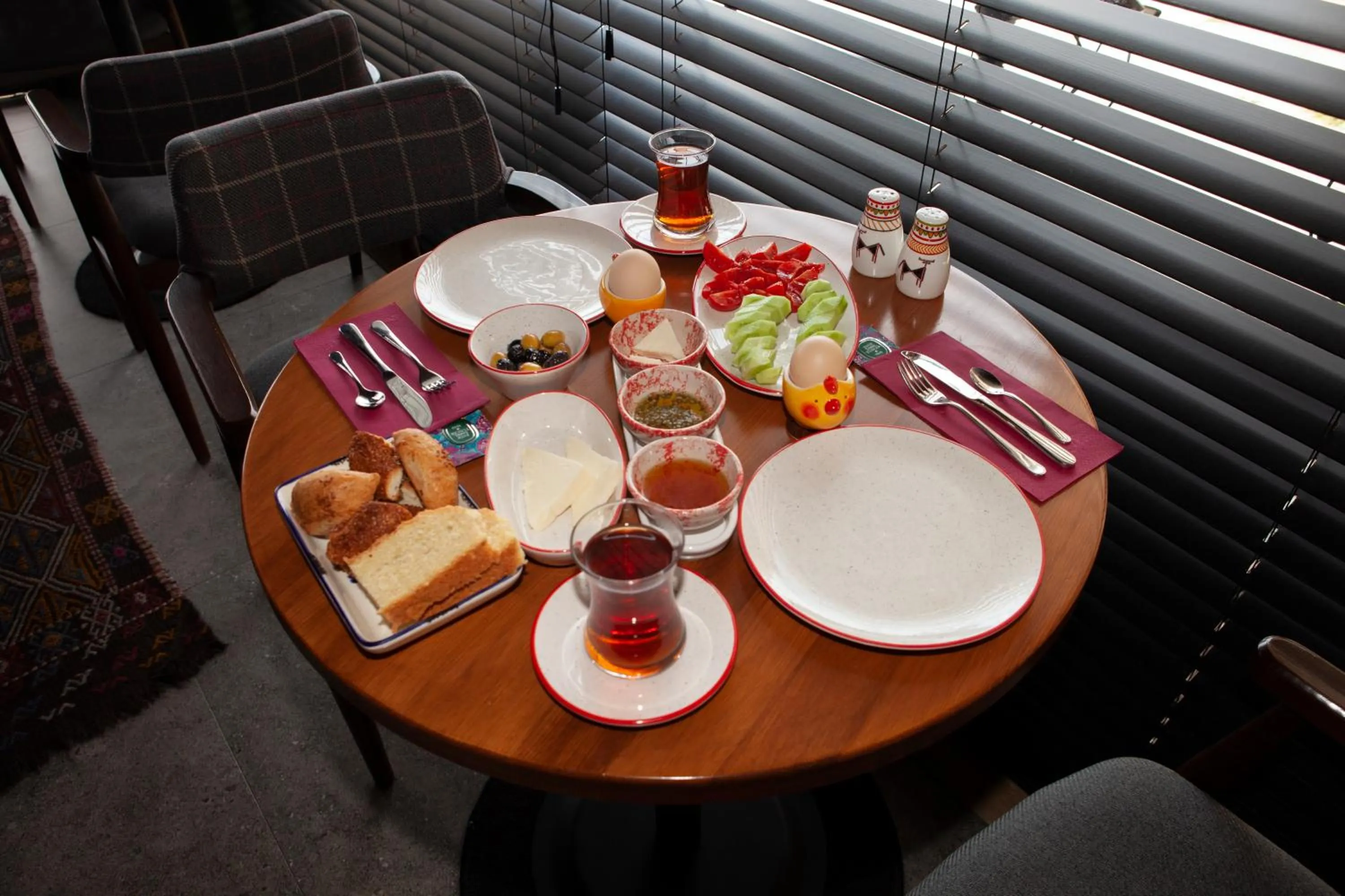 Food and drinks in The Abies