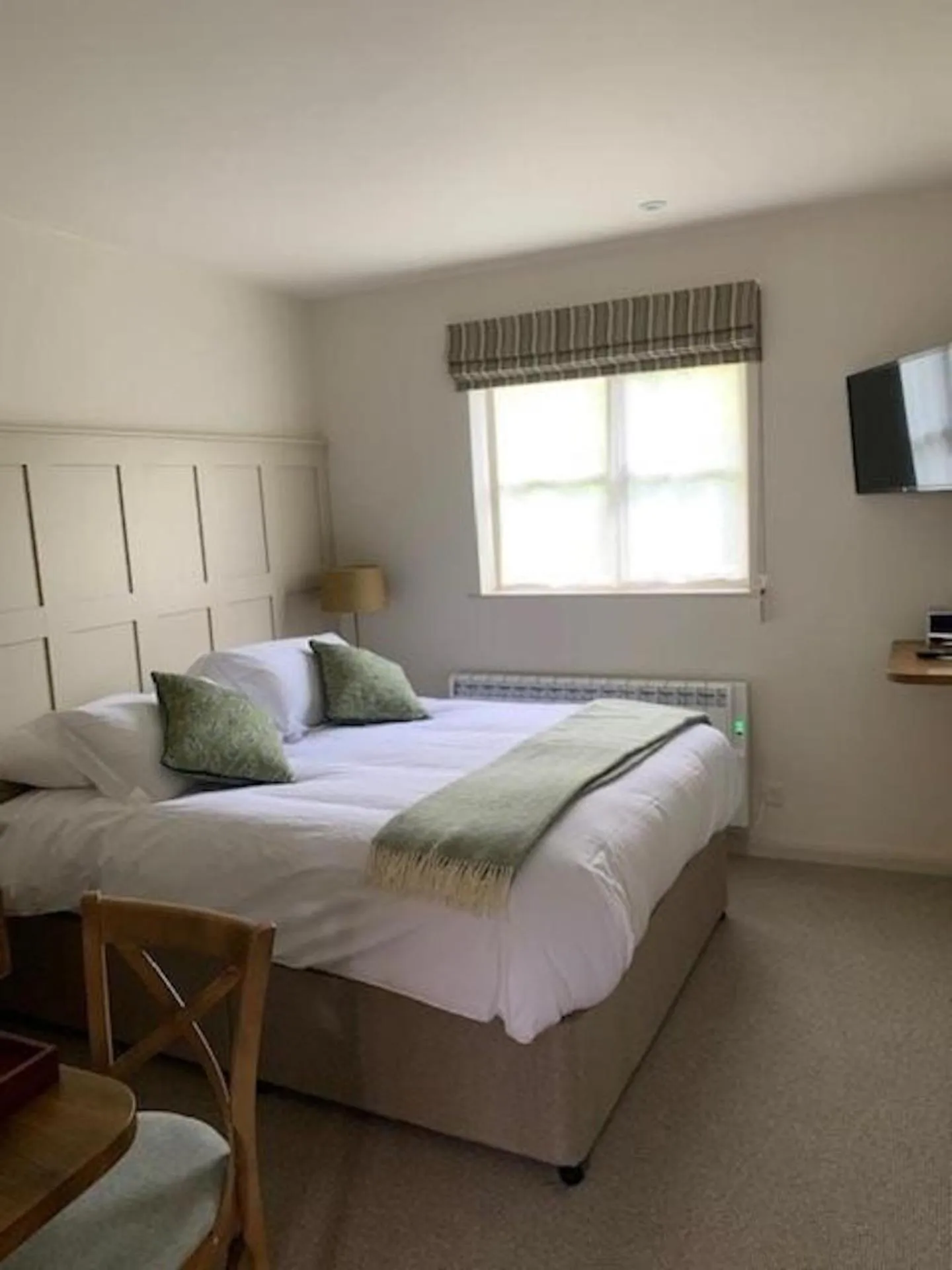 Bedroom, Bed in The Coach and Horses