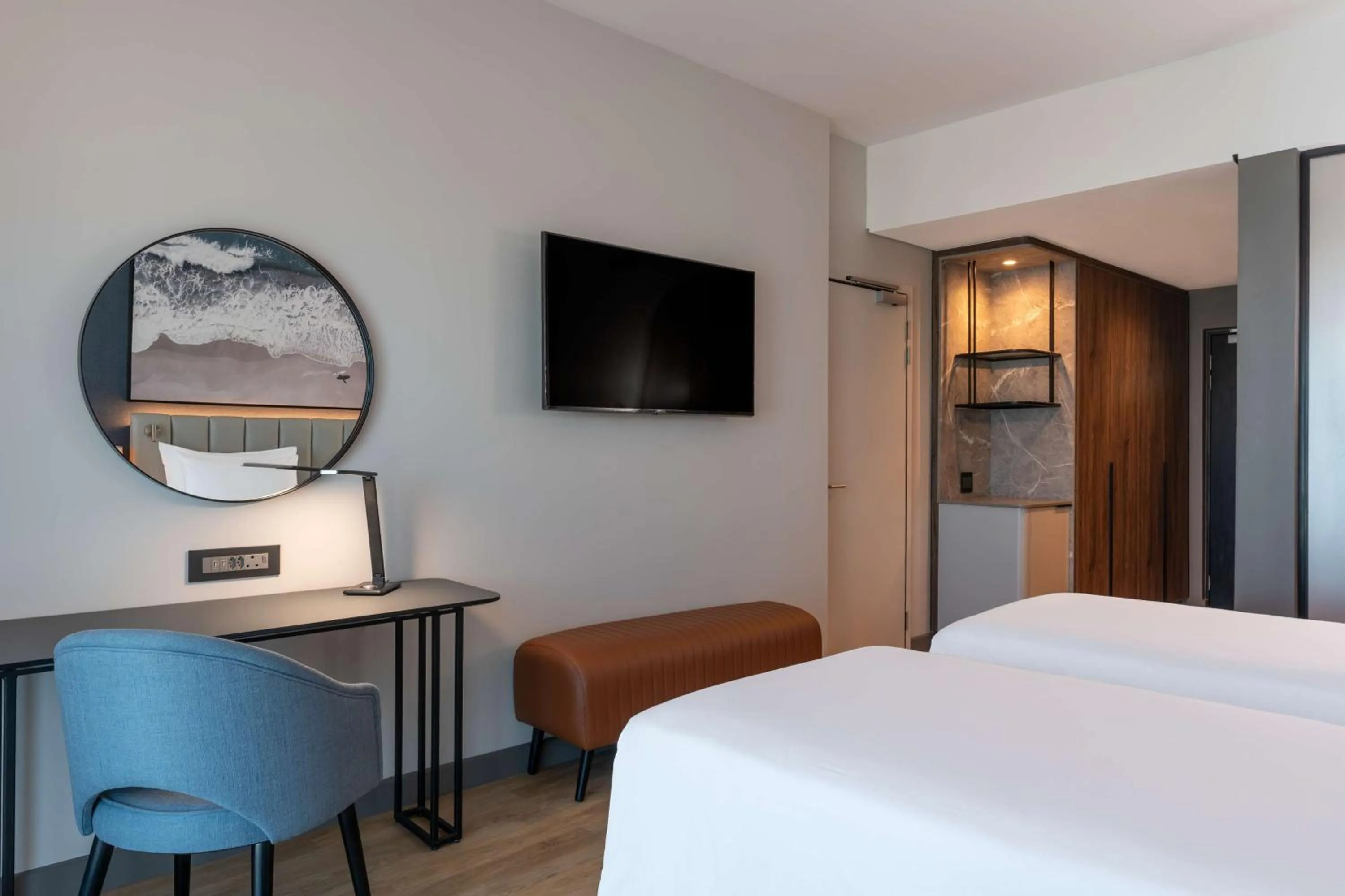 Bedroom, Bed in Radisson Blu Hotel, Durban Umhlanga