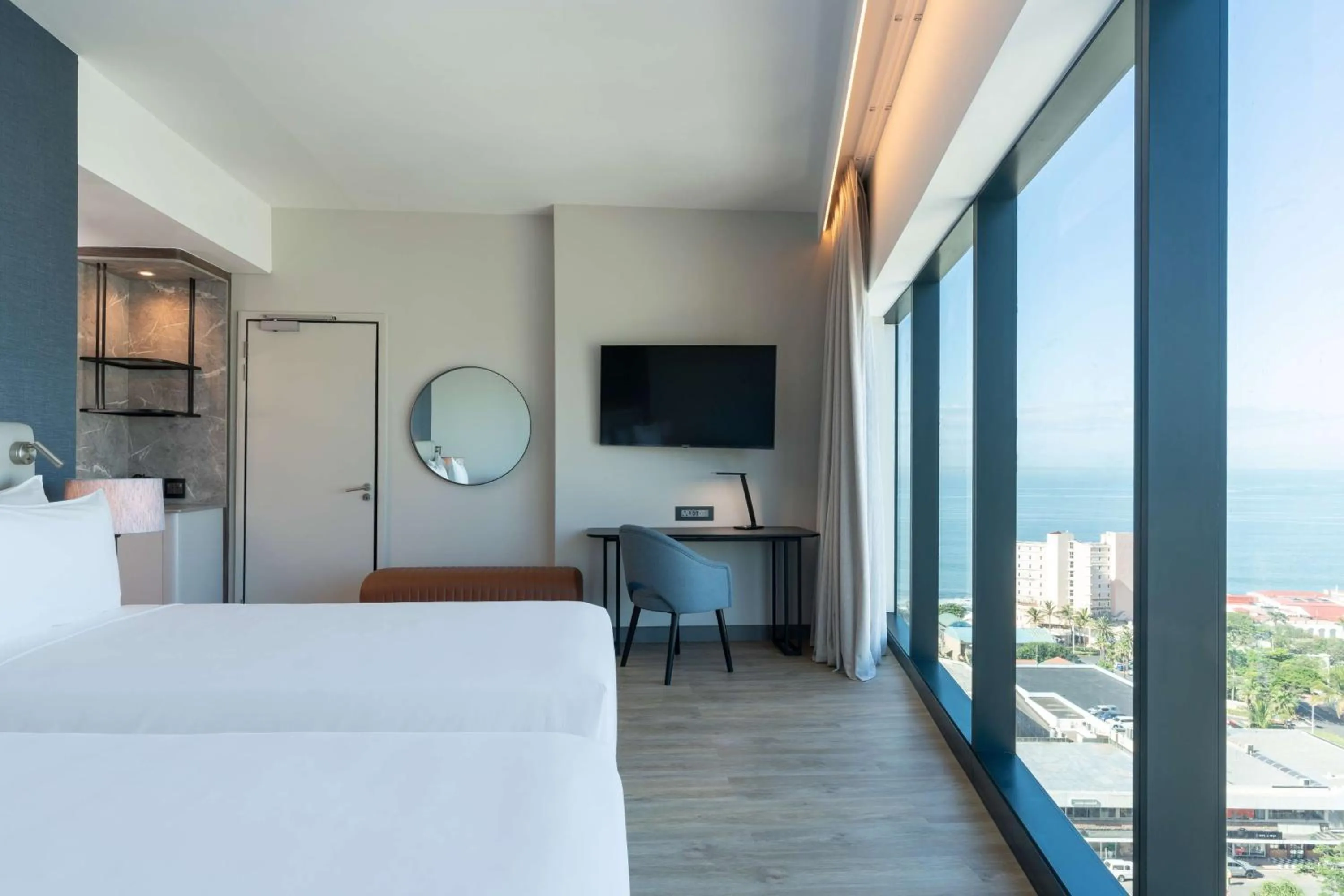 Bedroom, Bed in Radisson Blu Hotel, Durban Umhlanga