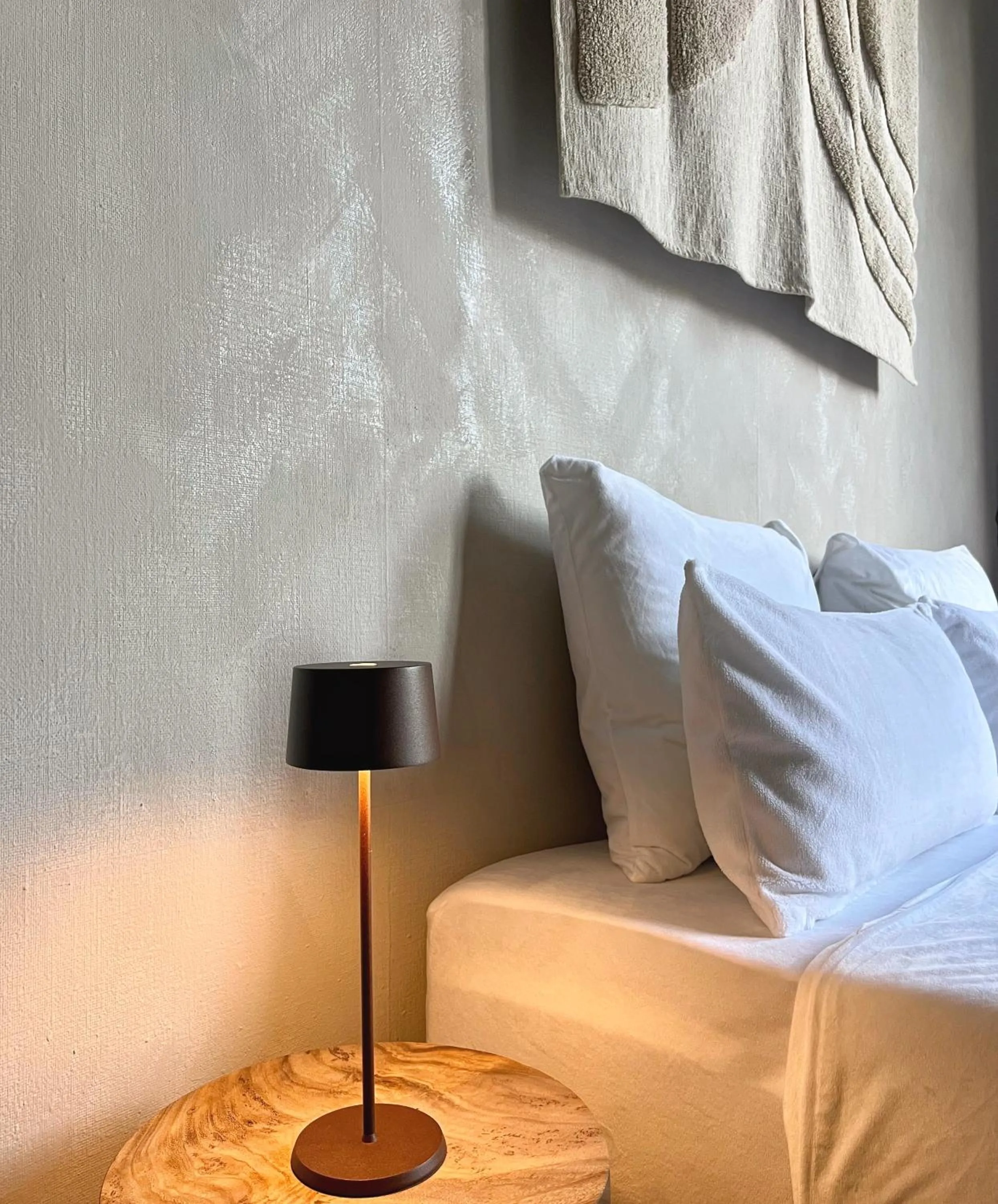 Bed in Logies aan de Dam