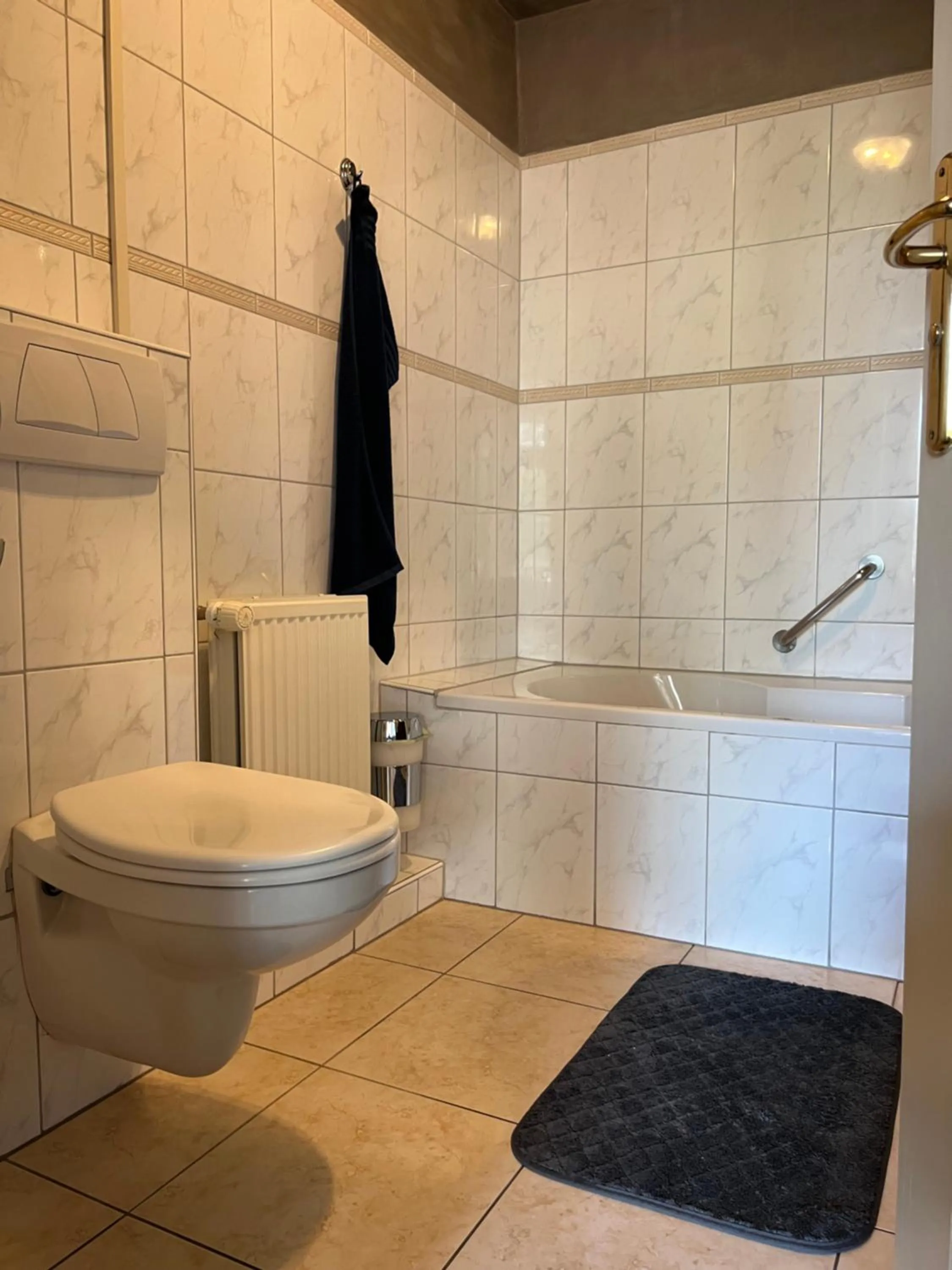 Shower in Logies aan de Dam