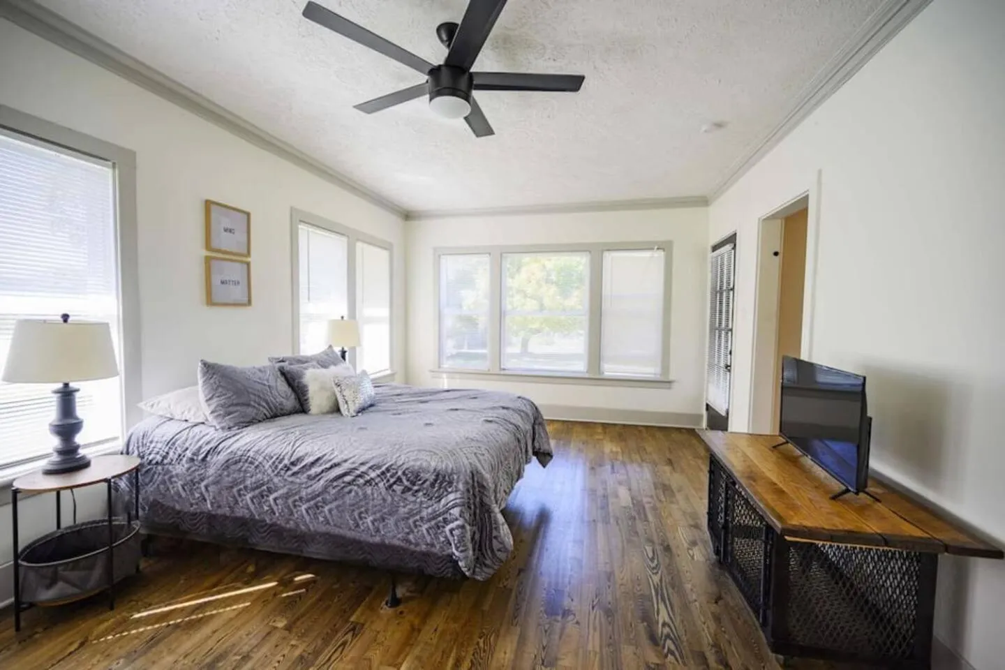 Bed in Spacious 4br3ba Home Near Tims Ford Lake