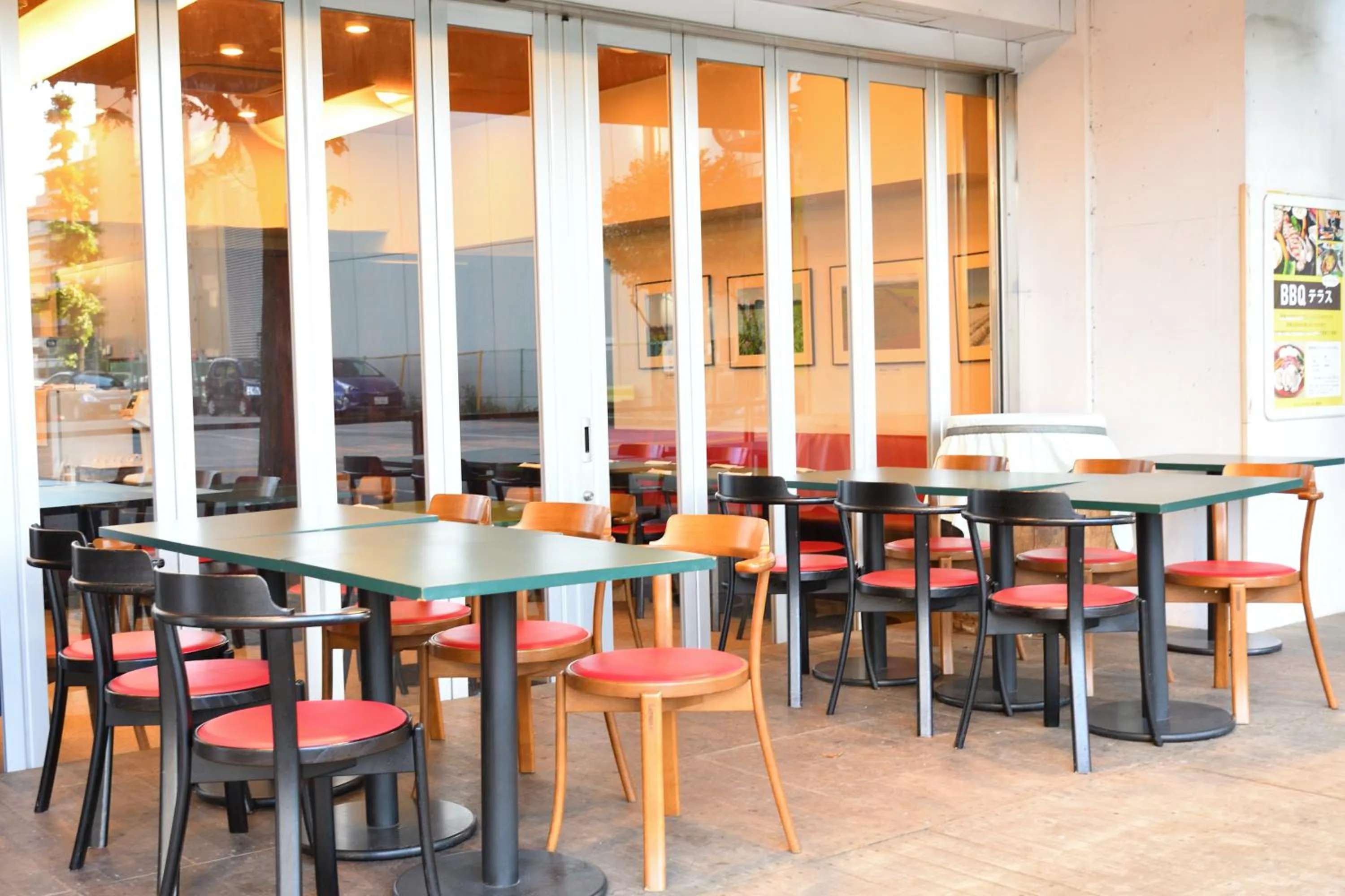 Restaurant/places to eat in Hotel Continental Fuchu