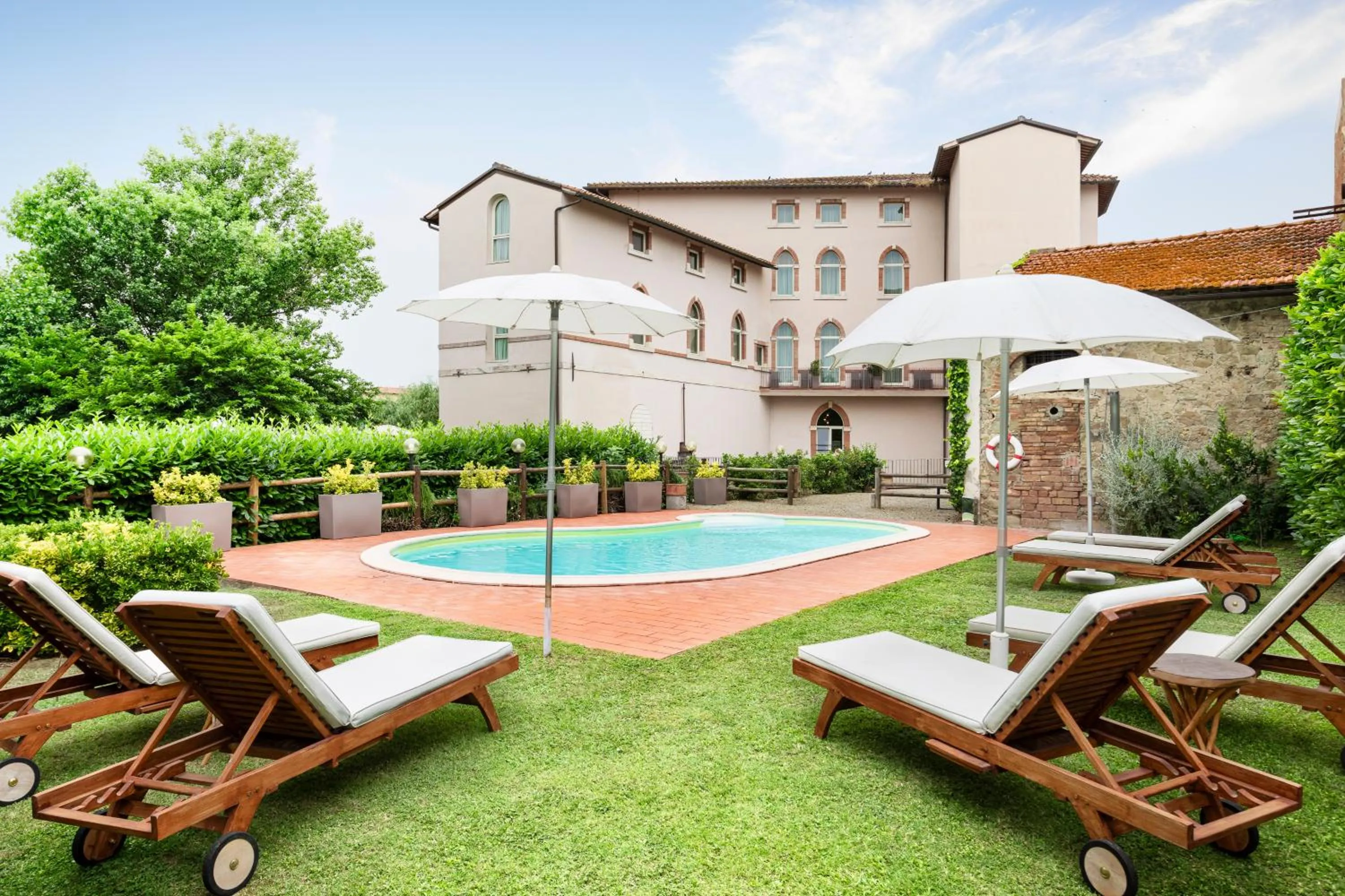 Solarium in LHP Certaldo Resort