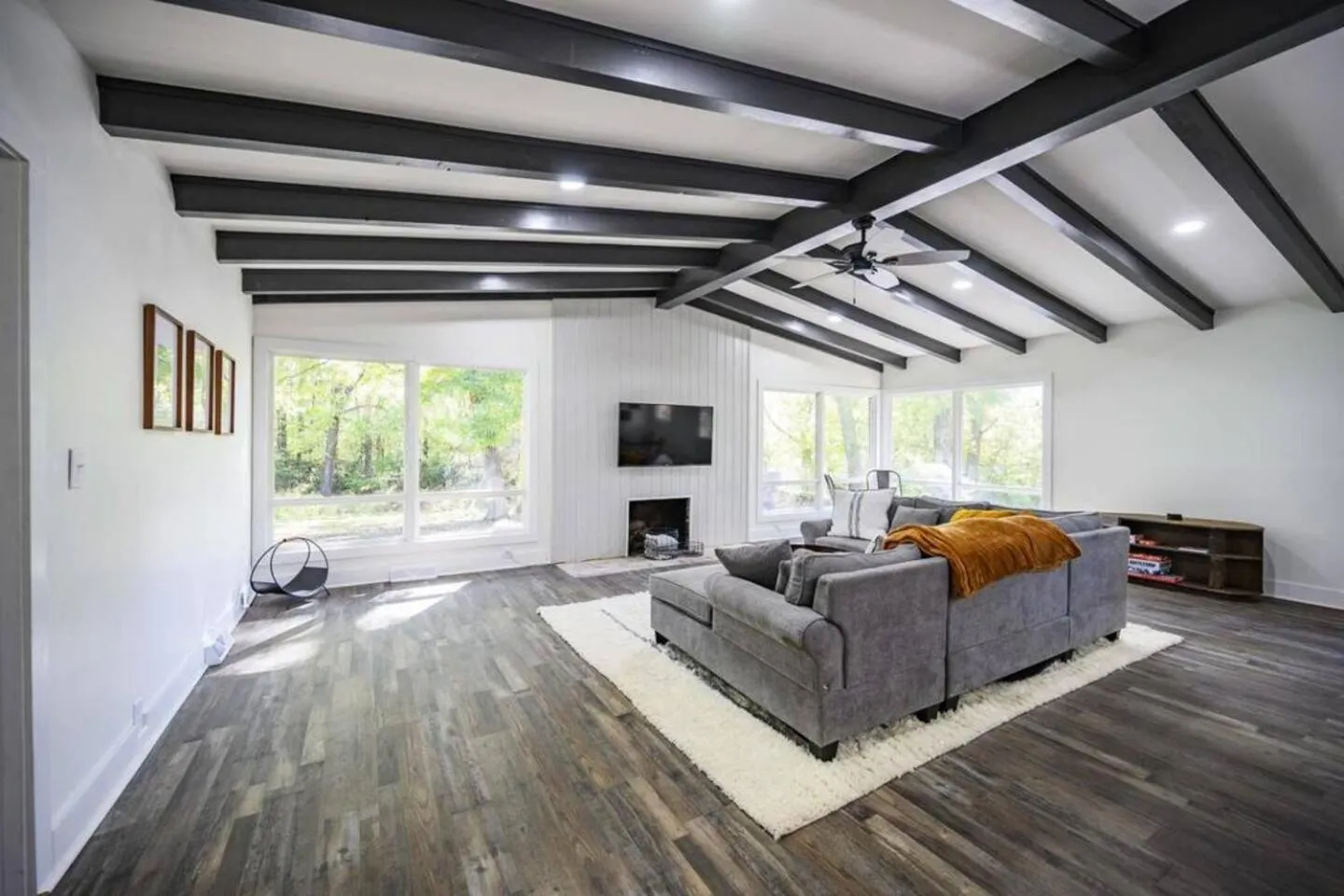 Gorgeous Renovated Home With Large & Private Lot