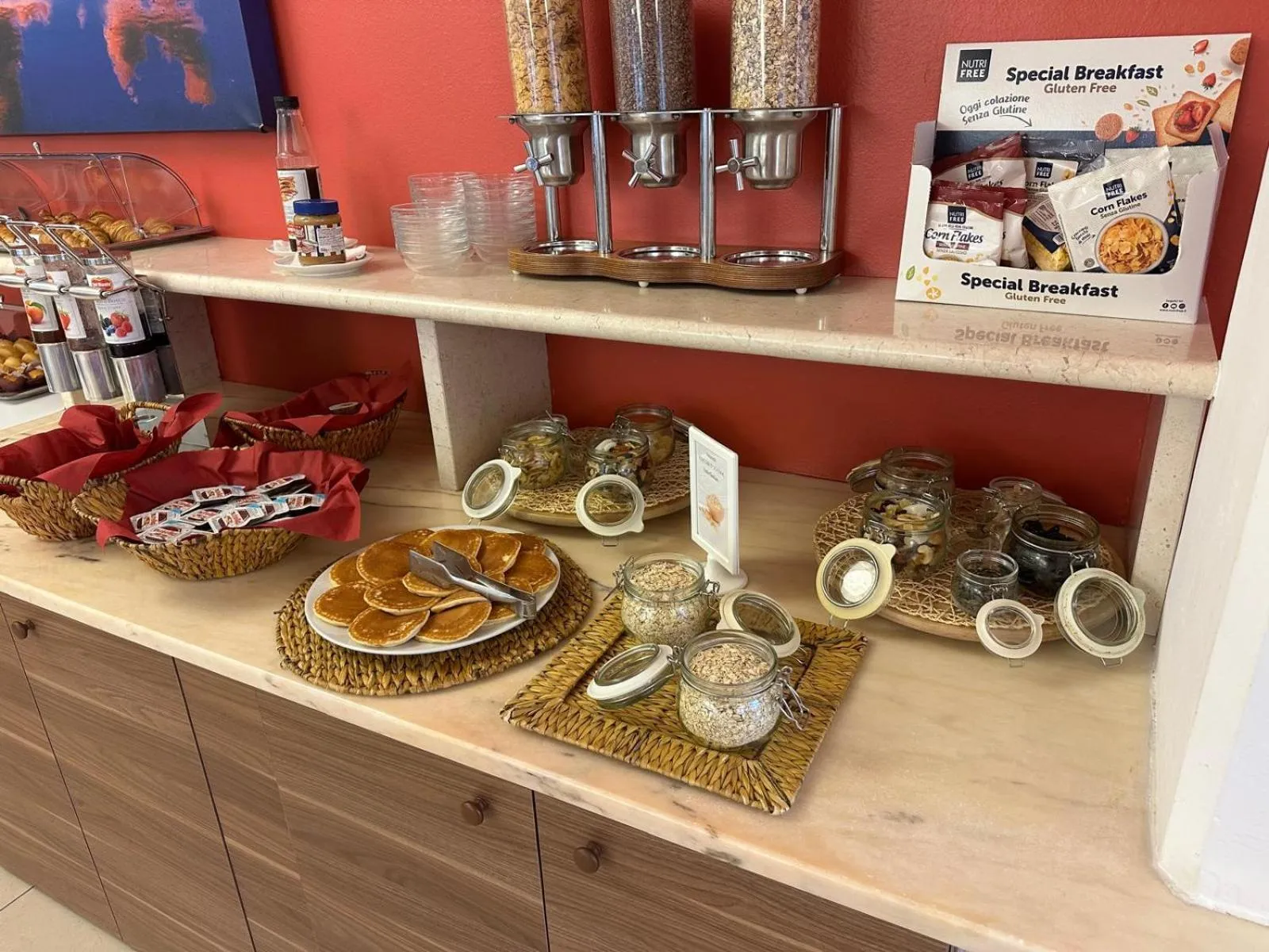 Breakfast in Hotel Vienna