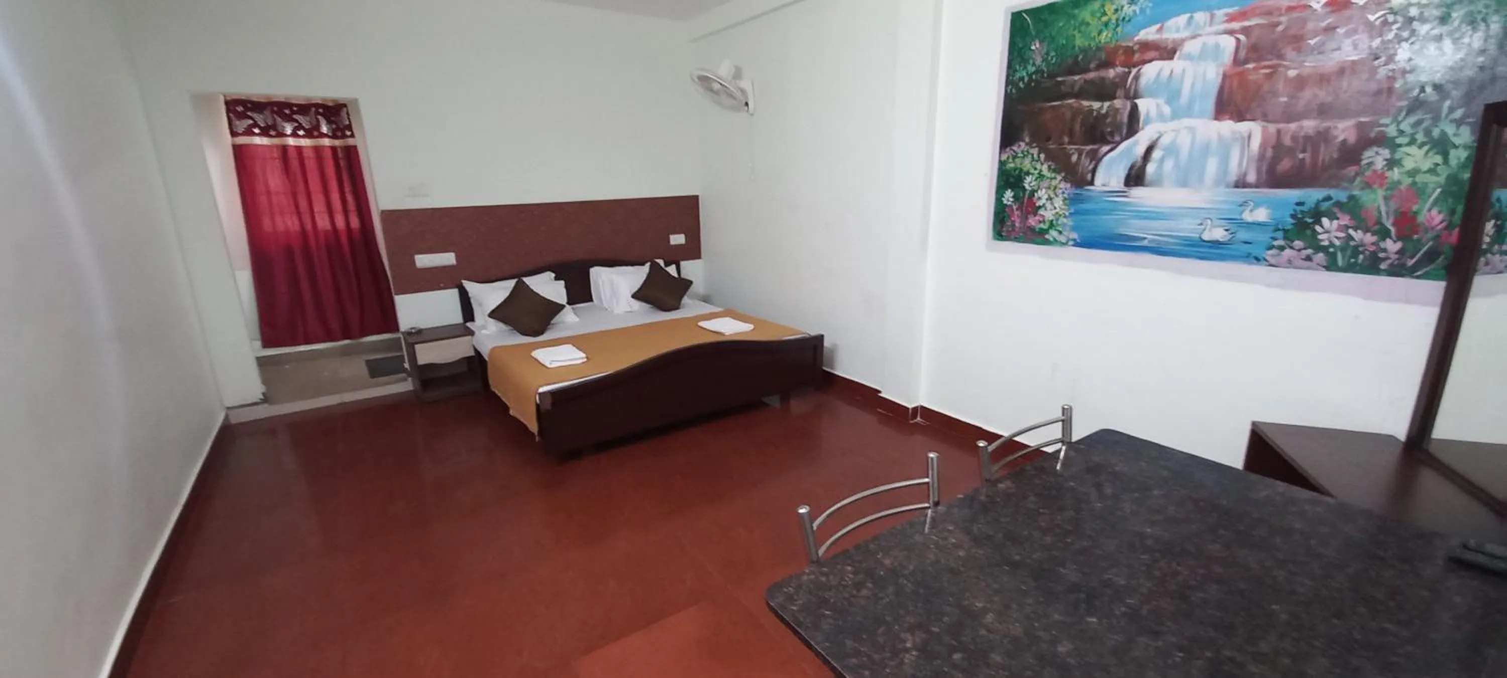 Bed in iSTAYS - Loop Road, Yercaud