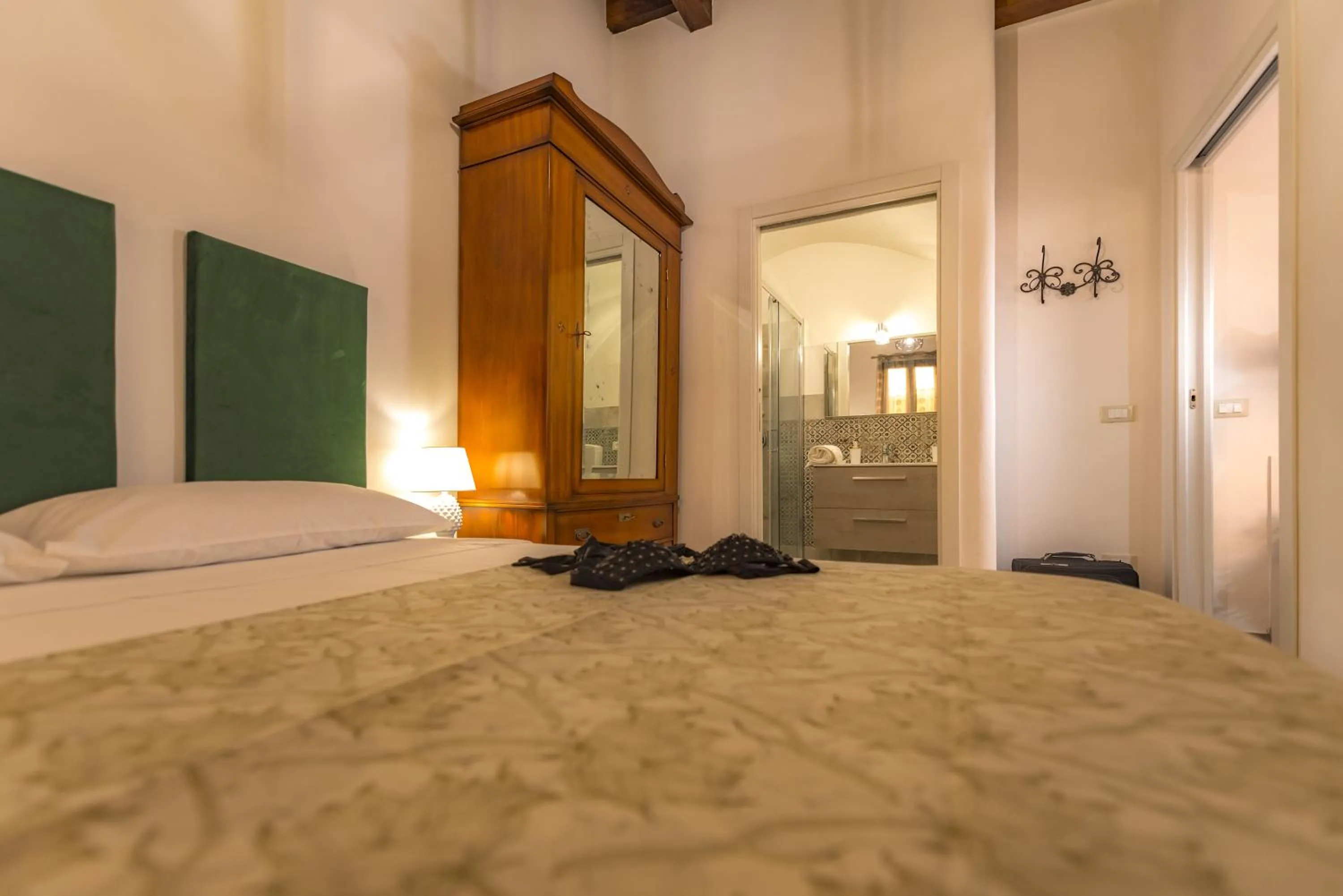 Photo of the whole room, Bed in AMUNI' Apartments