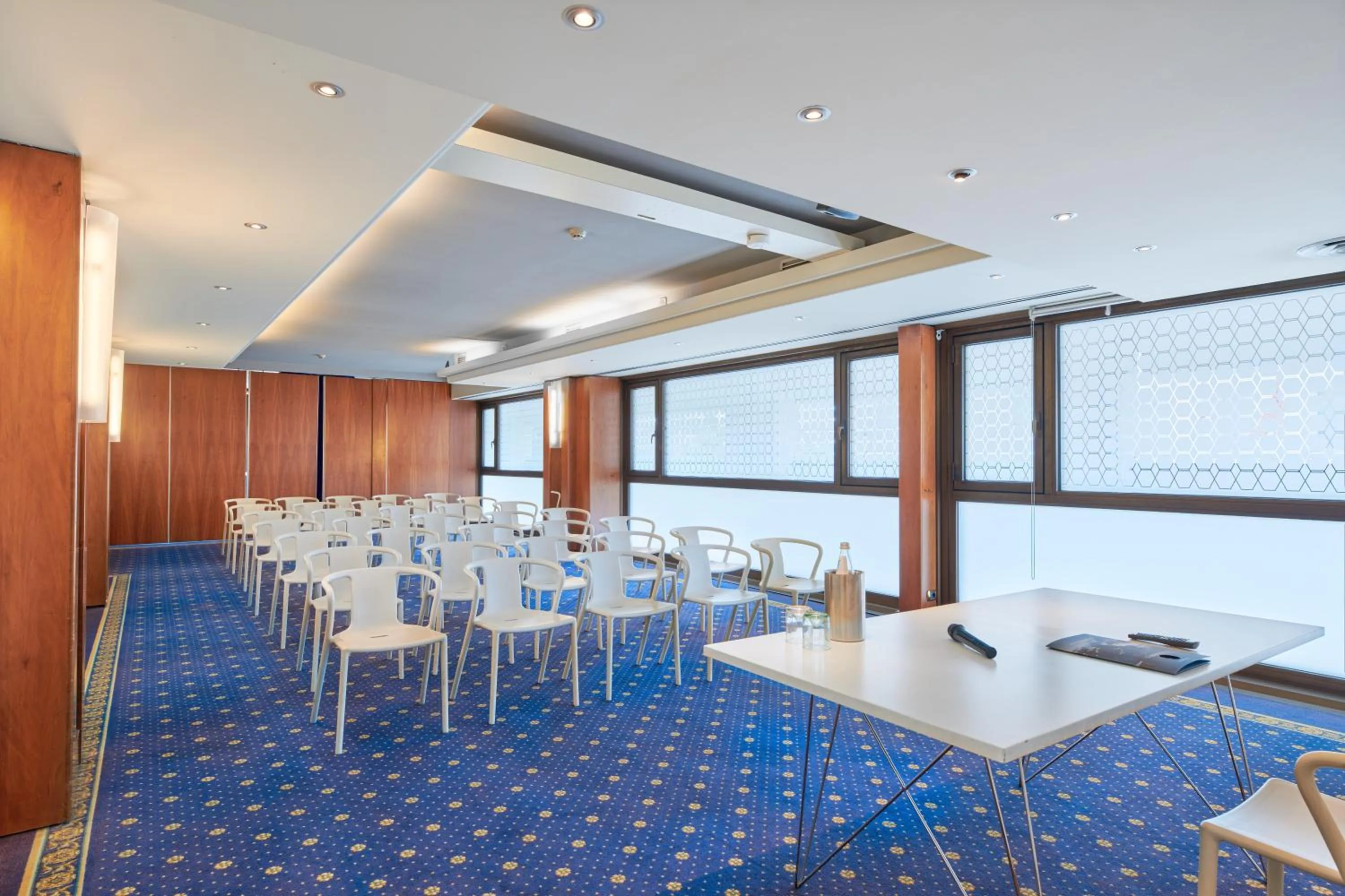 Meeting/conference room in Hotel Plaza
