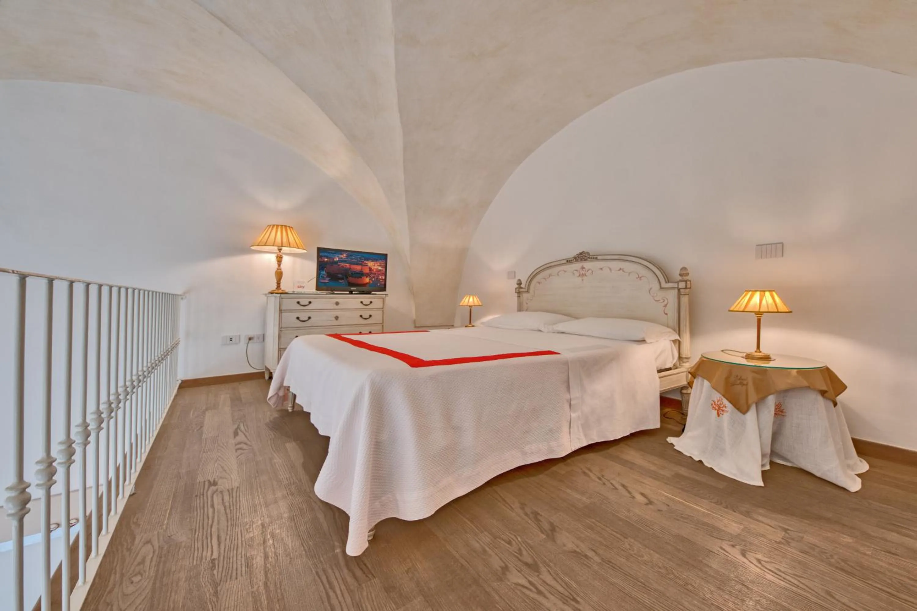 Bedroom, Bed in Palazzo Mosco - Dimora Storica