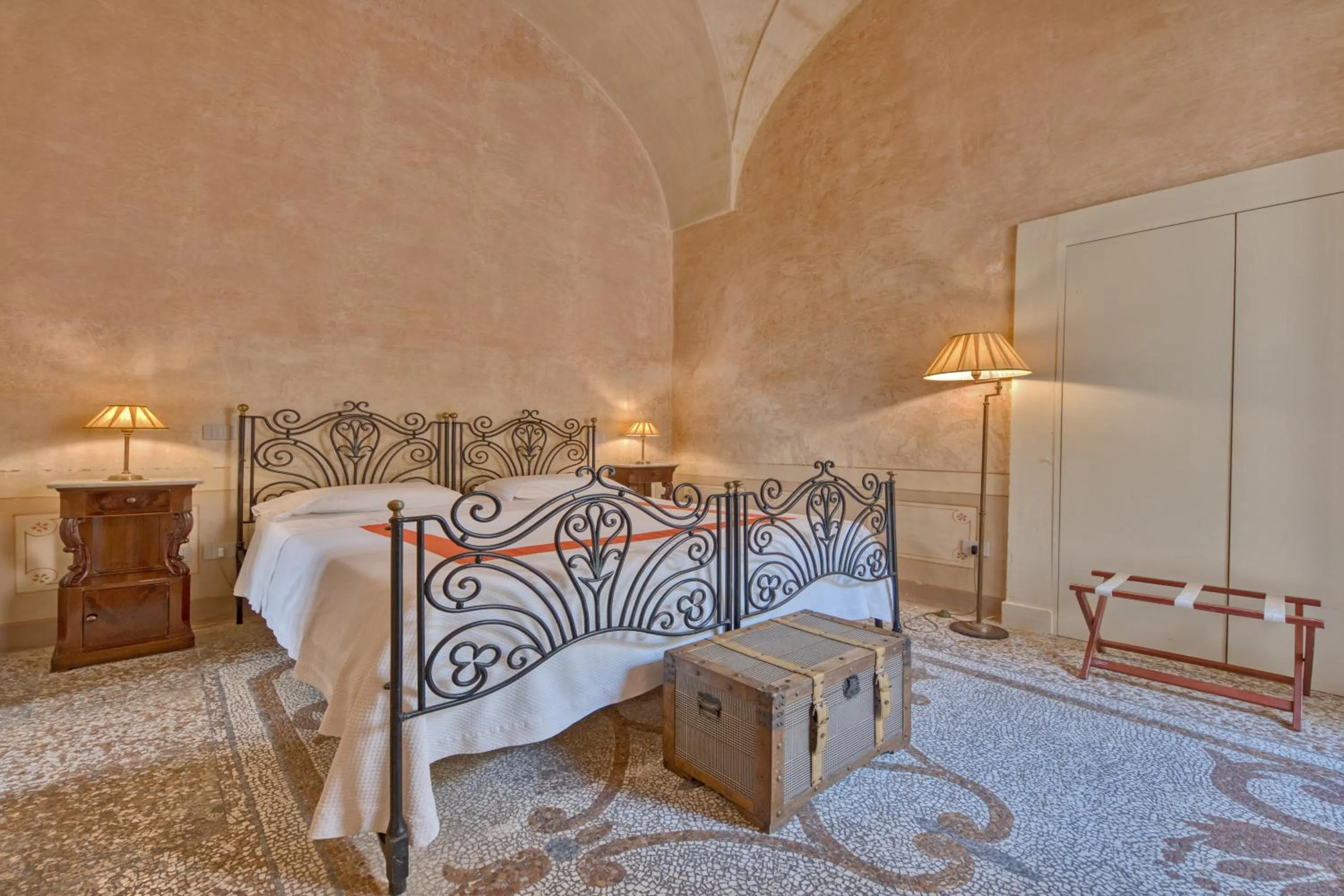 Photo of the whole room, Bed in Palazzo Mosco - Dimora Storica