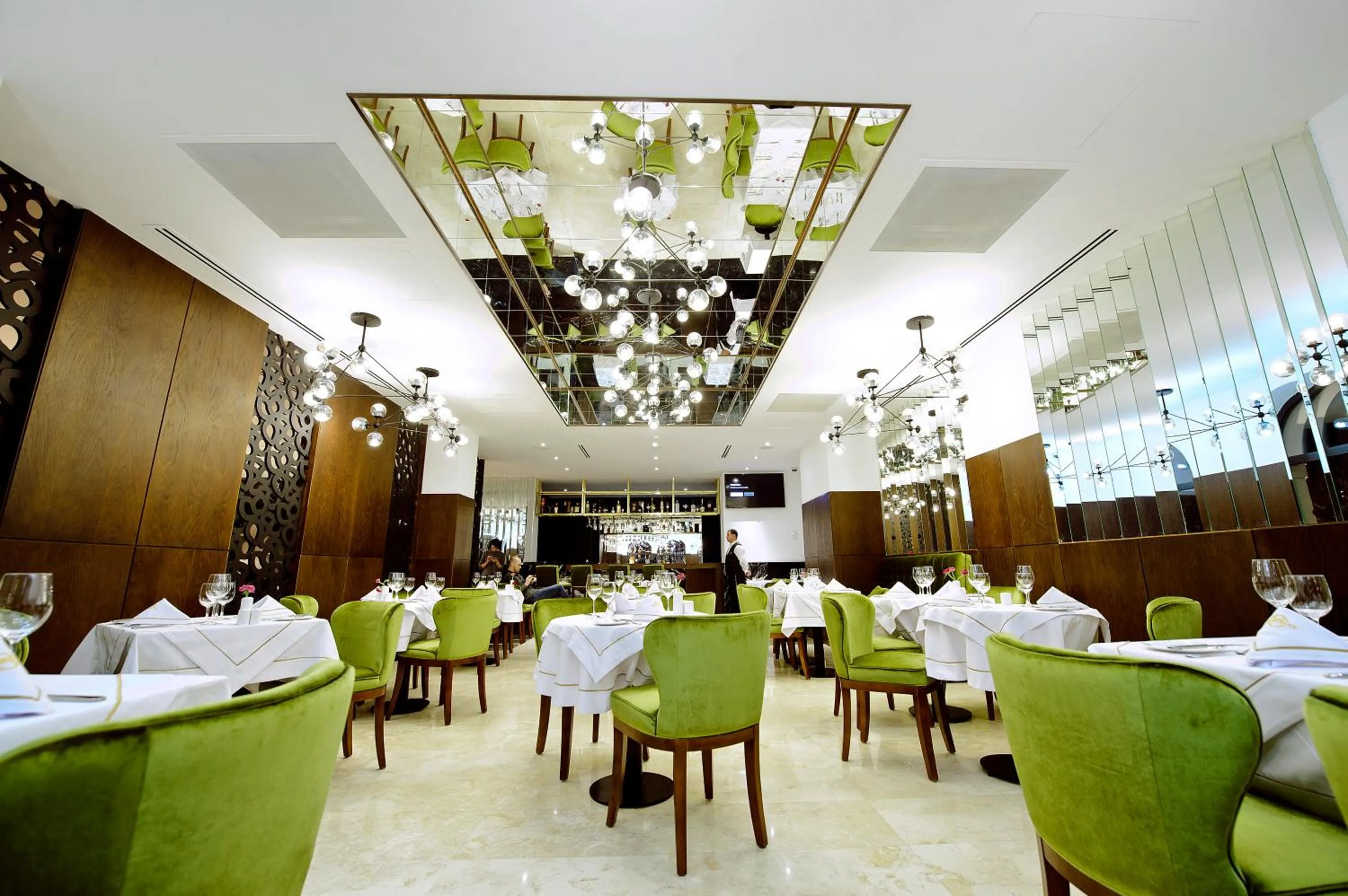 Restaurant/places to eat in Golden Palace Batumi Hotel & Casino