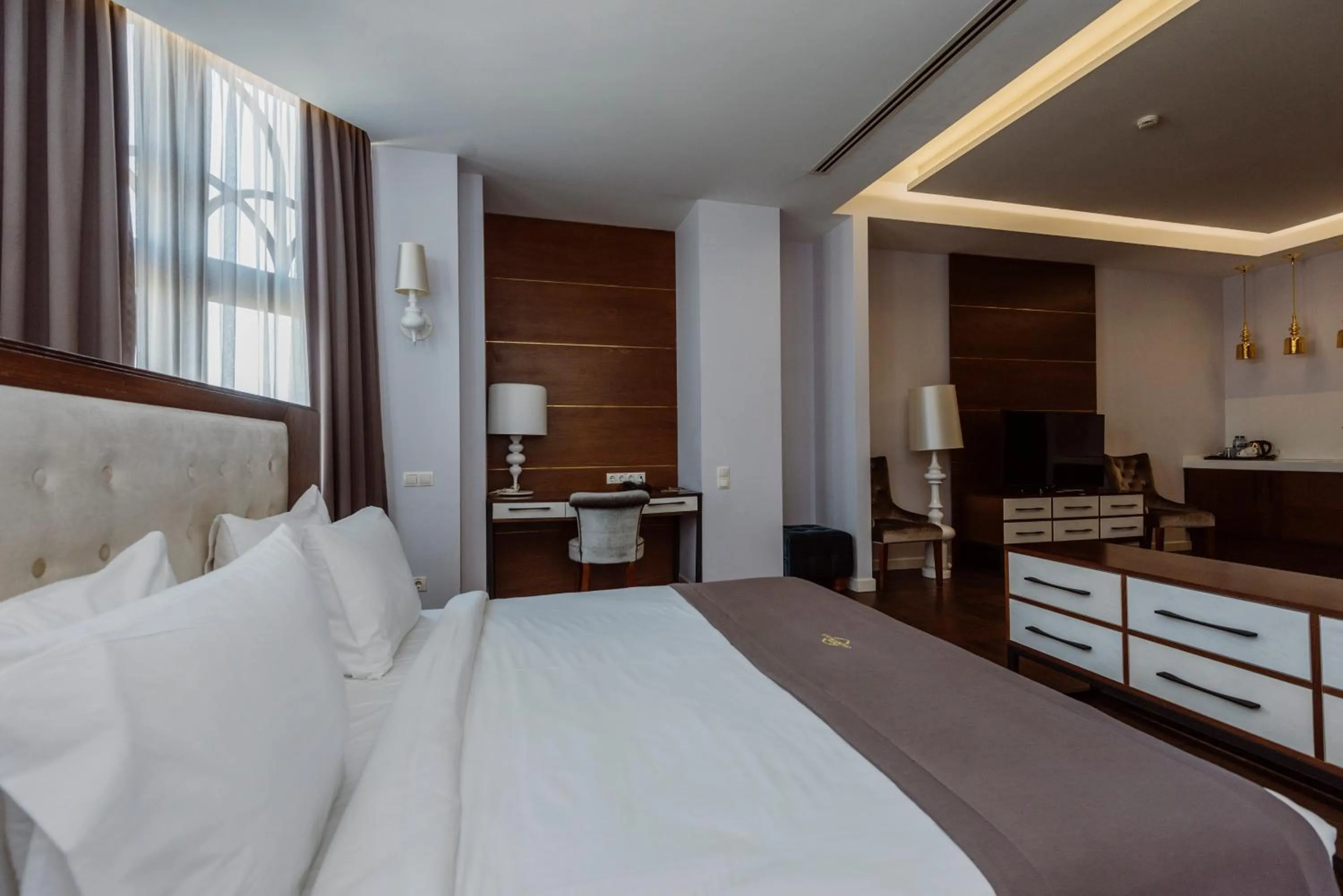 Bed in Golden Palace Batumi Hotel & Casino