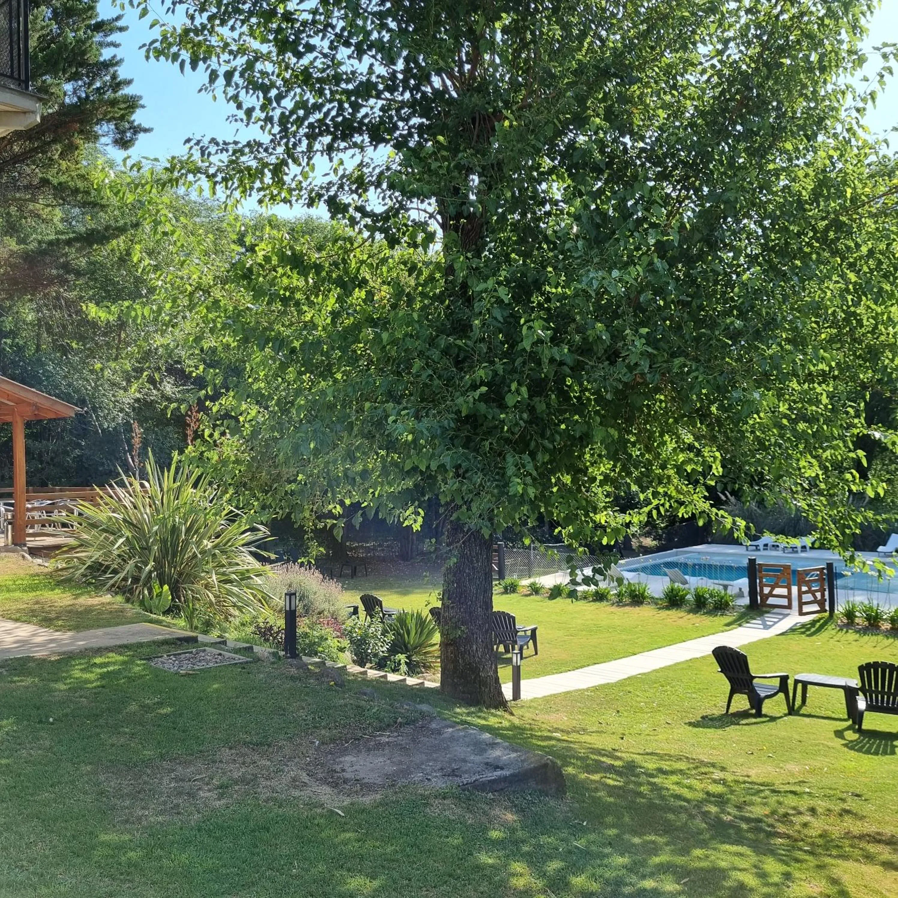 Swimming pool in Atelier Hotel de Charme