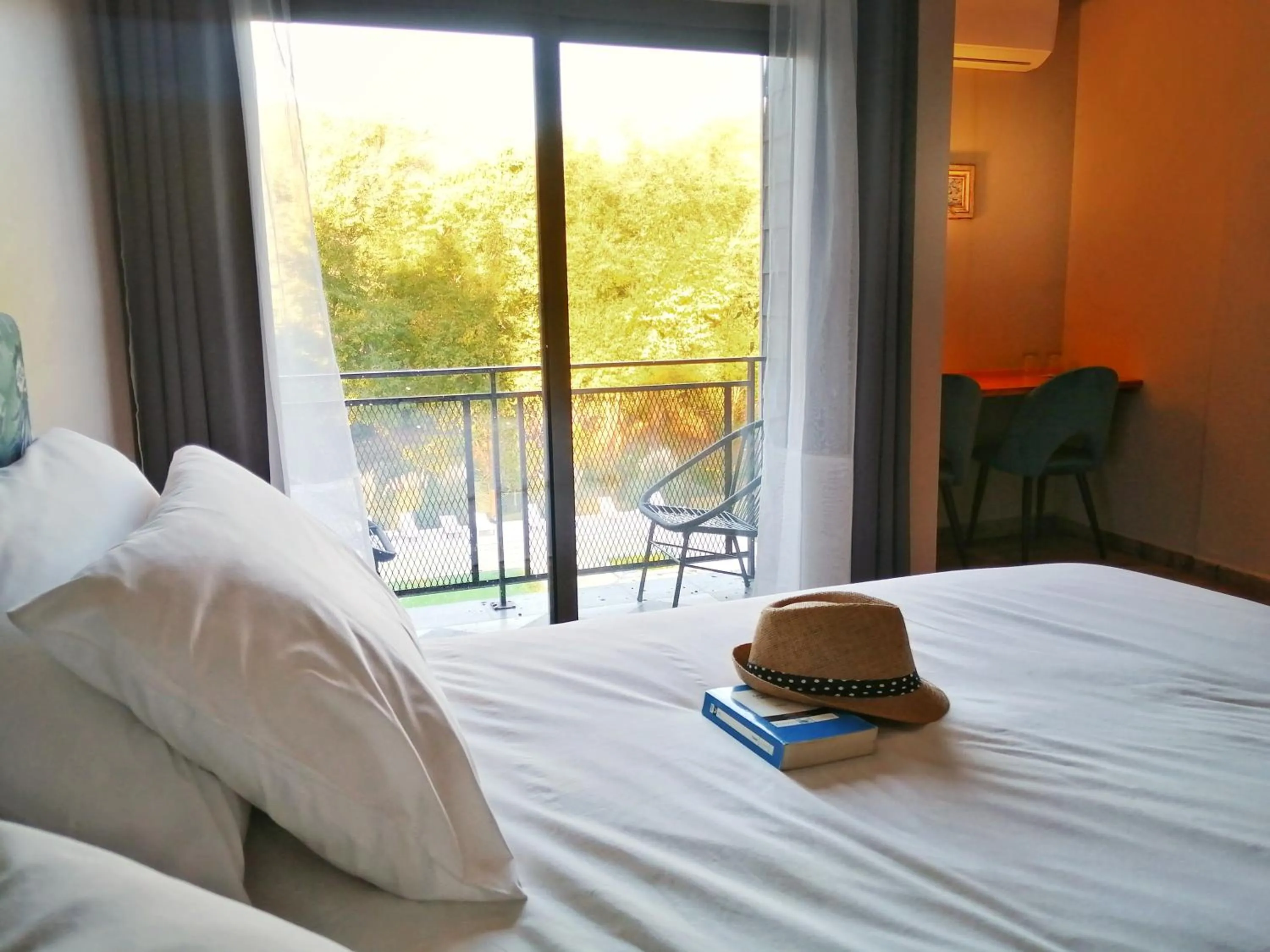 Bed in Atelier Hotel de Charme