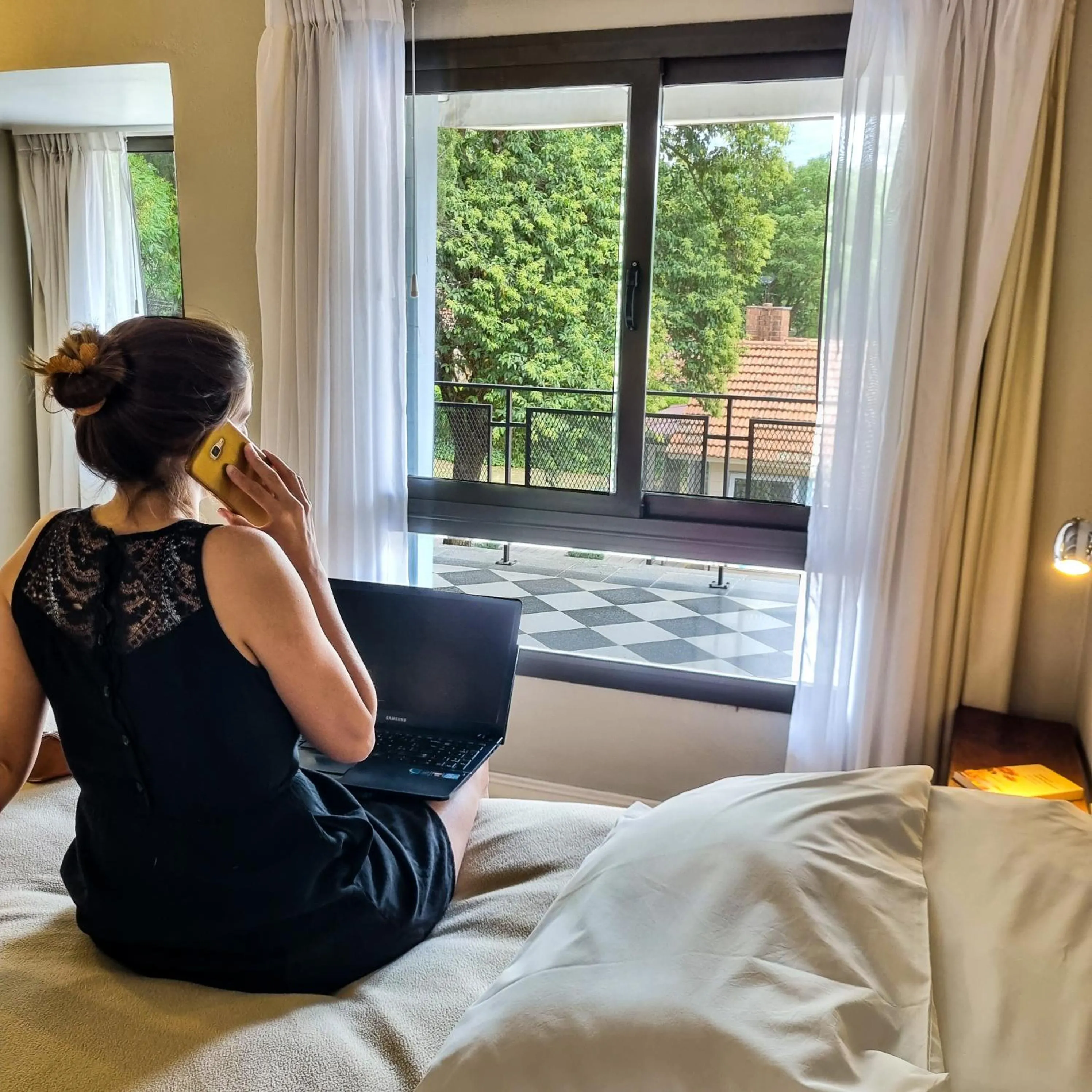 Garden view, Bed in Atelier Hotel de Charme