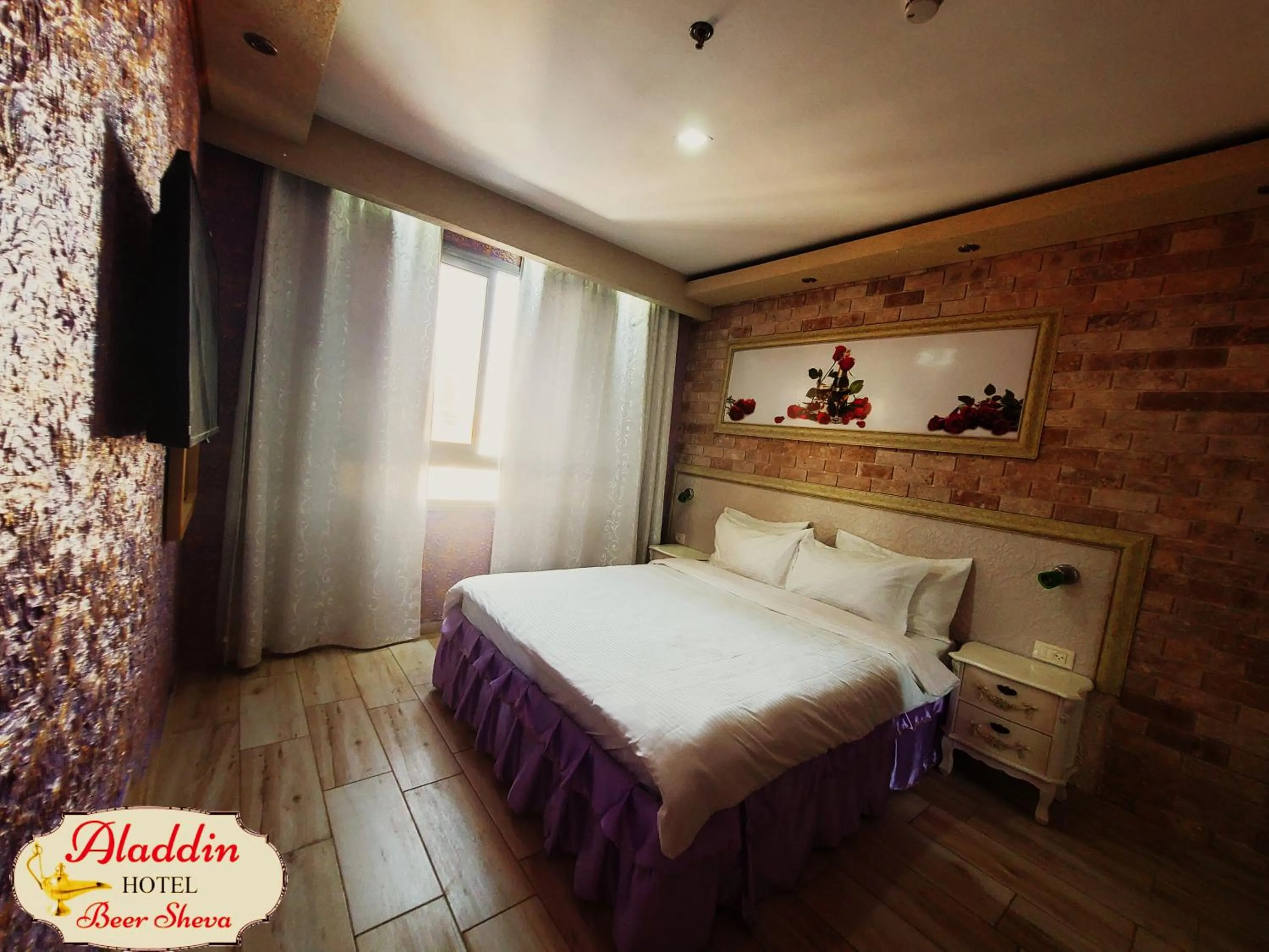 Bed in Aladdin Hotel Beer Sheva