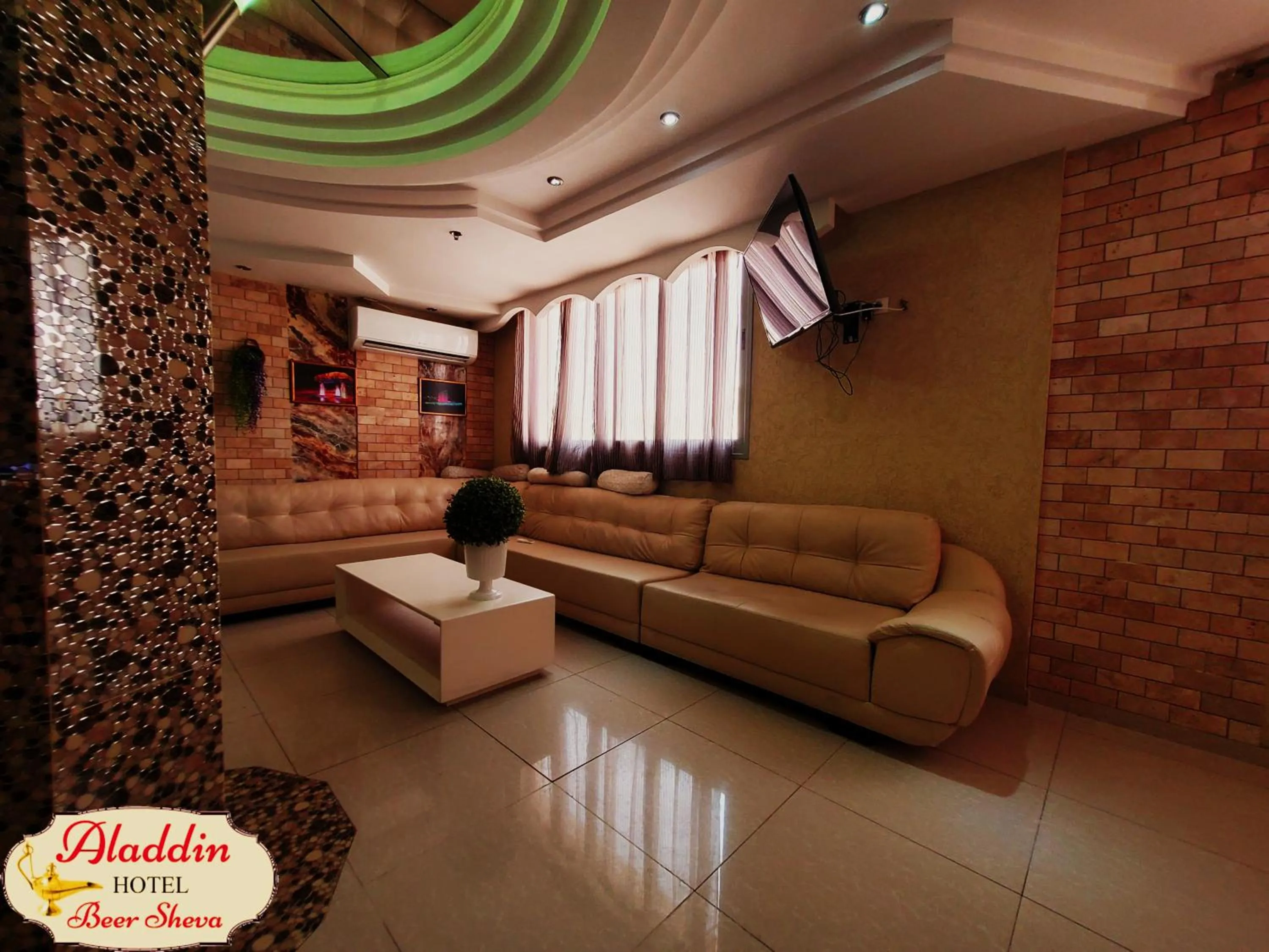 Aladdin Hotel Beer Sheva
